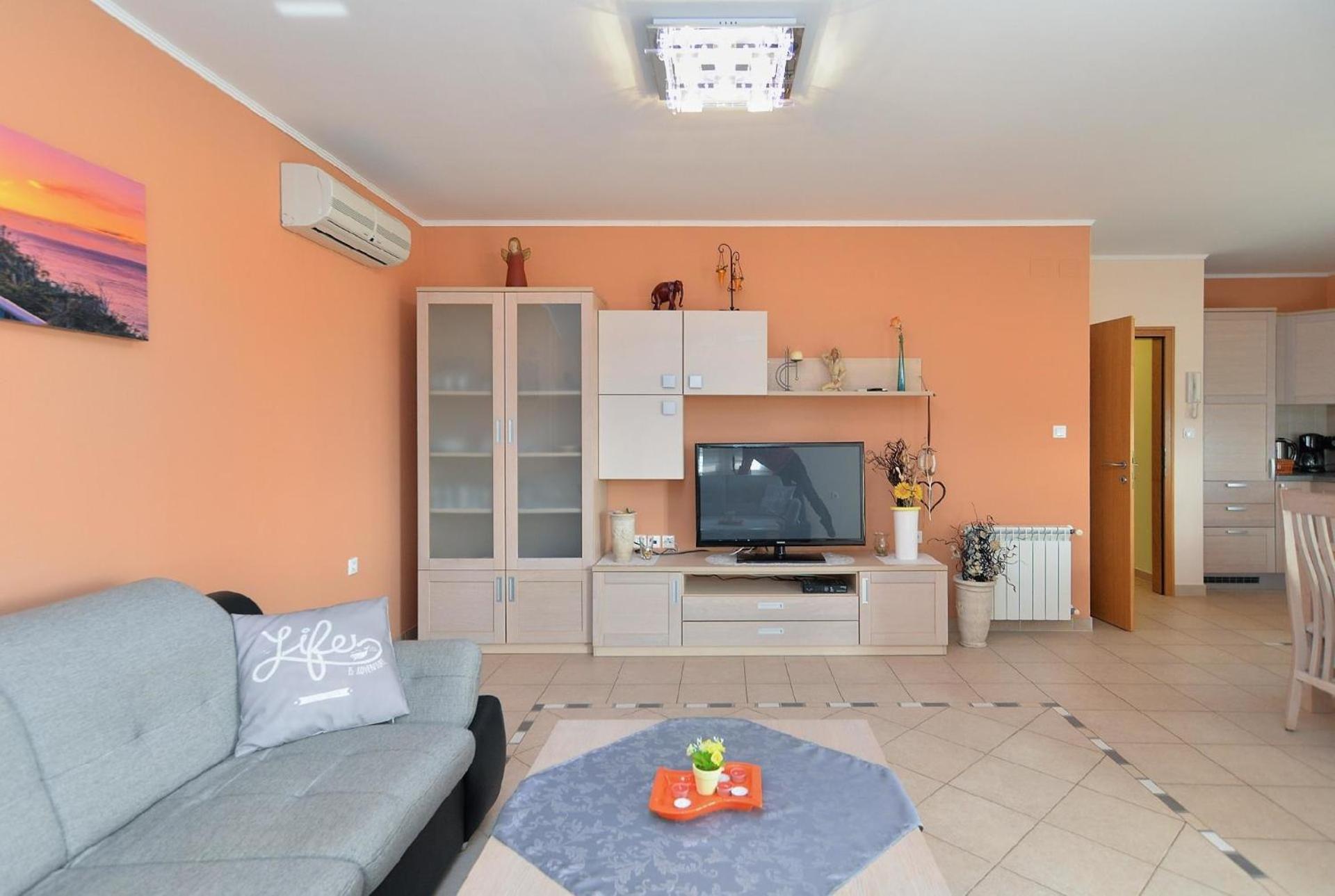 Ferienwohnung für 4 Personen ca 75 qm in Pula, Istrien Istrische Riviera - b60981 view 2