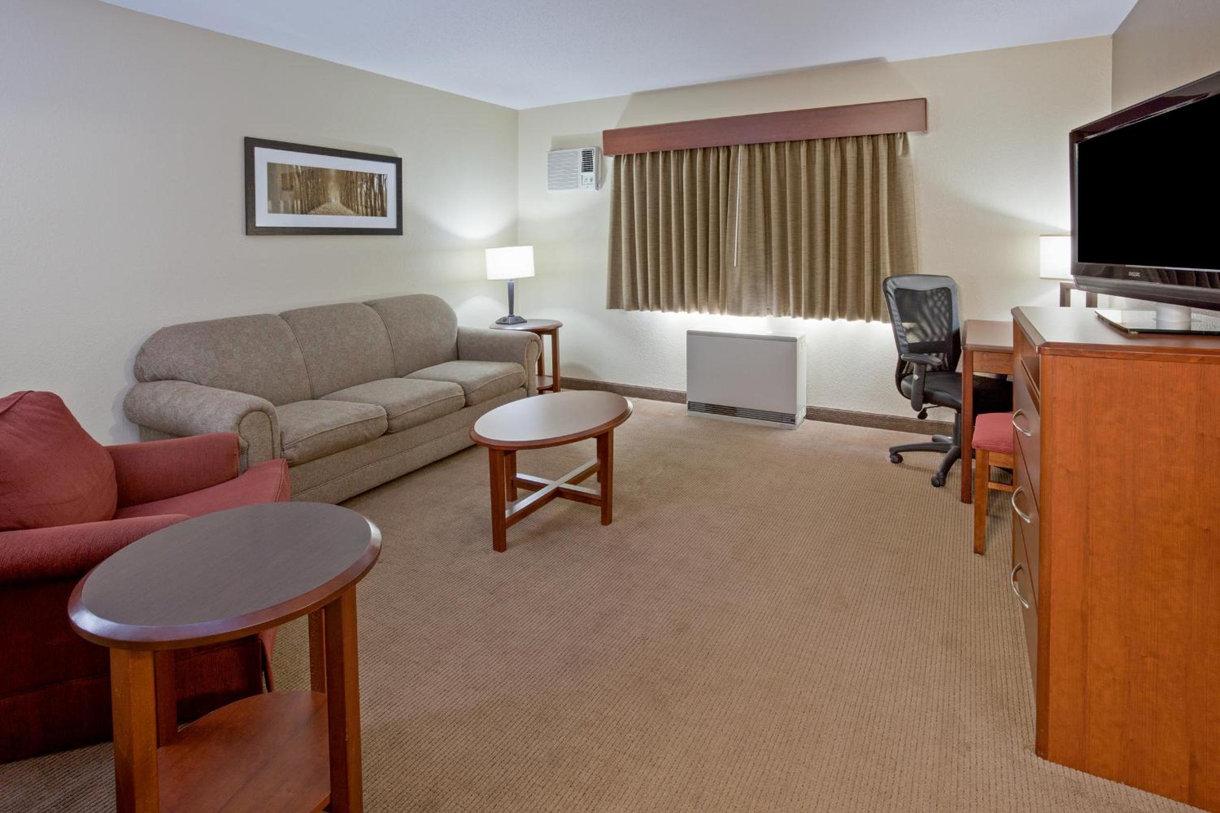AmericInn by Wyndham Roseau