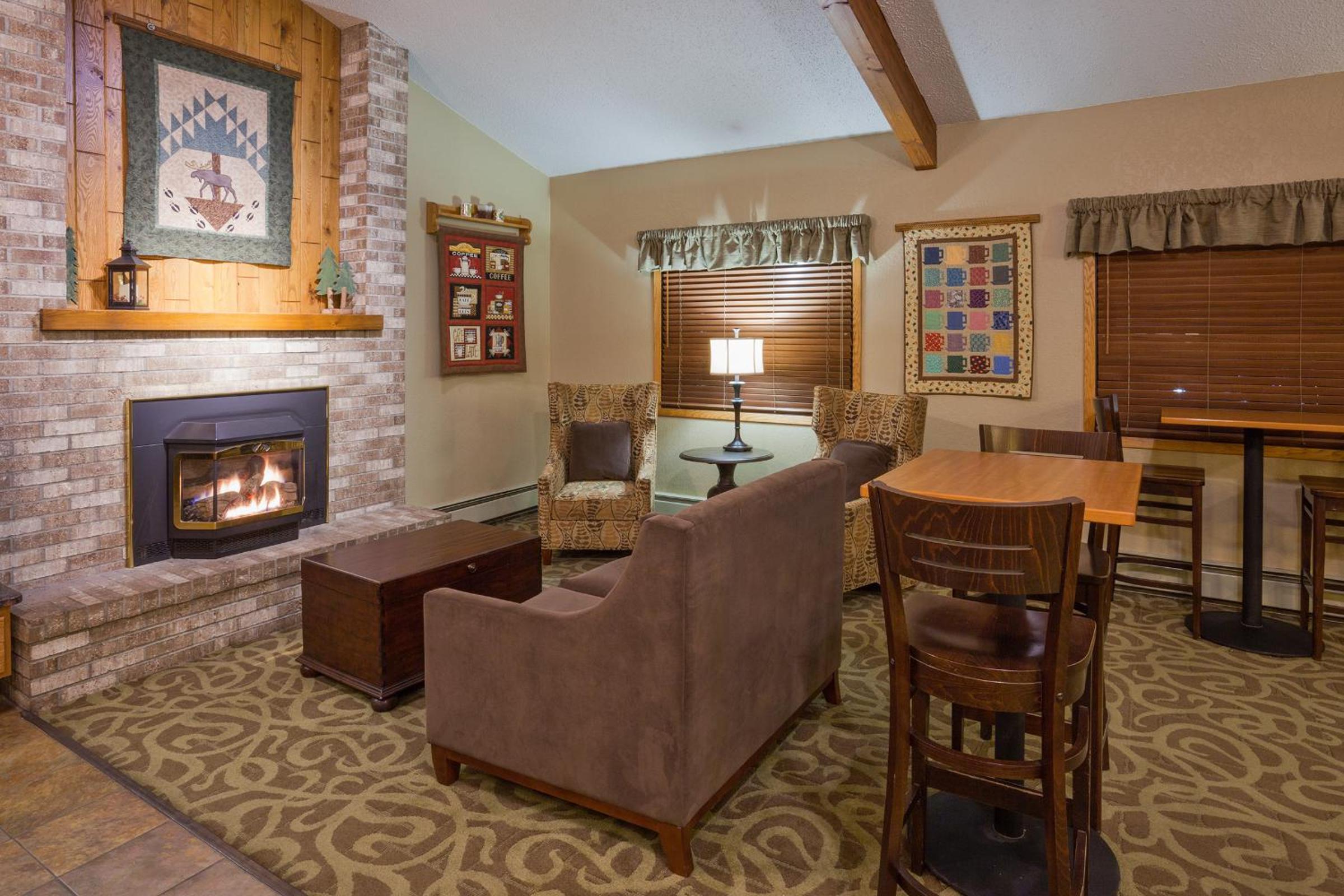 AmericInn by Wyndham Roseau