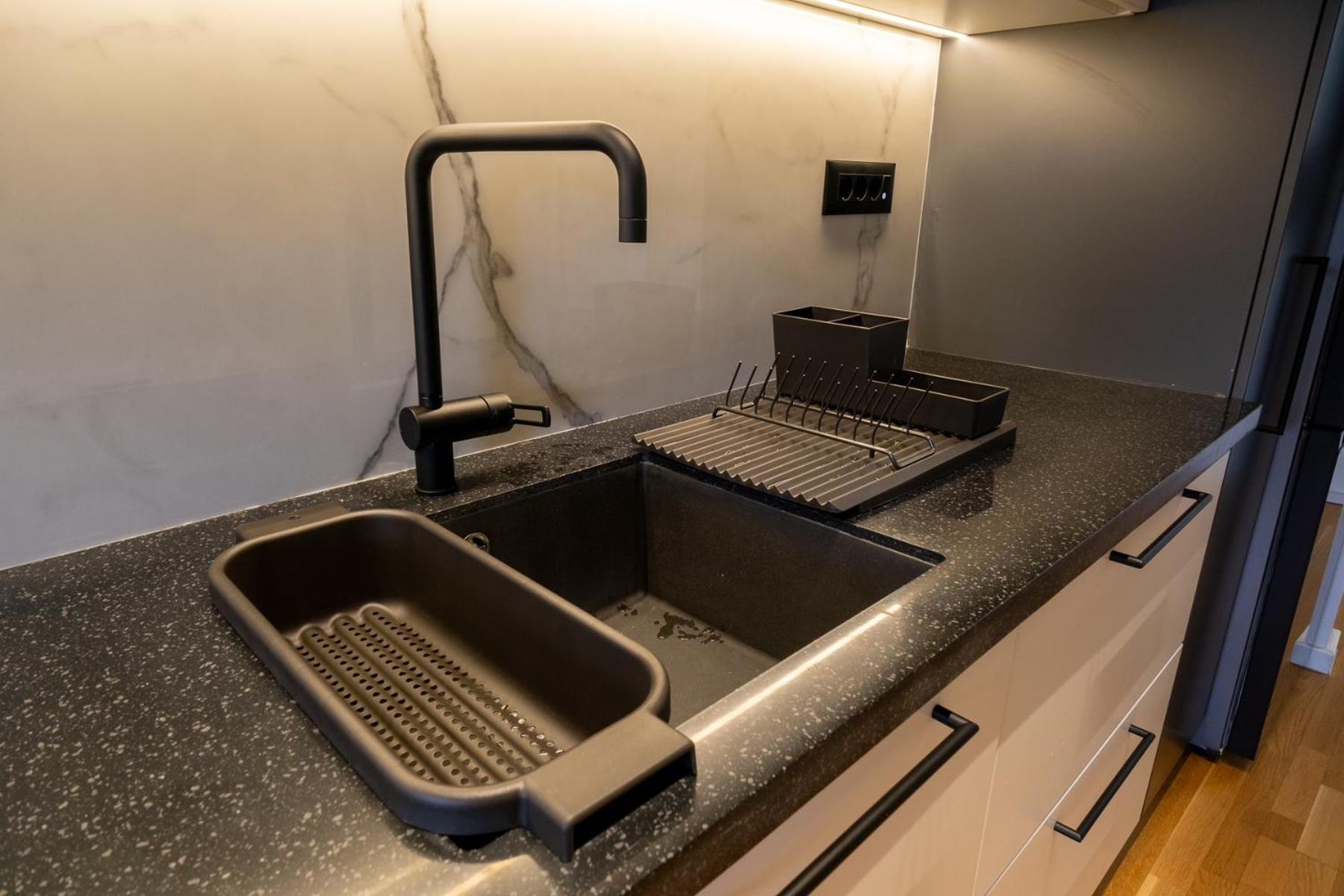 Istiqlal Apartment