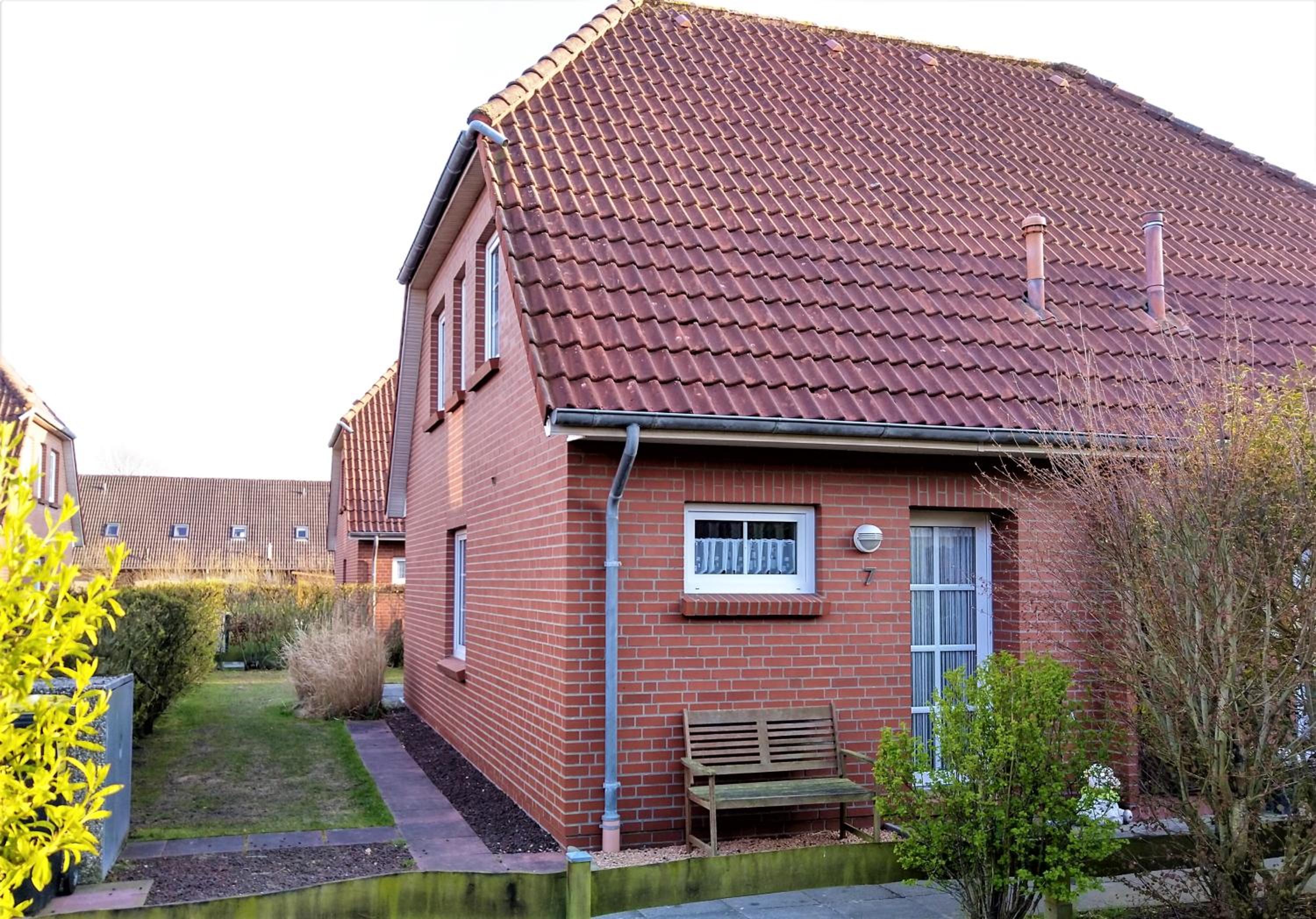 Ferienhaus Kolibri, exklusiv und familiär in Neßmersiel mit Anbindung nach Baltrum