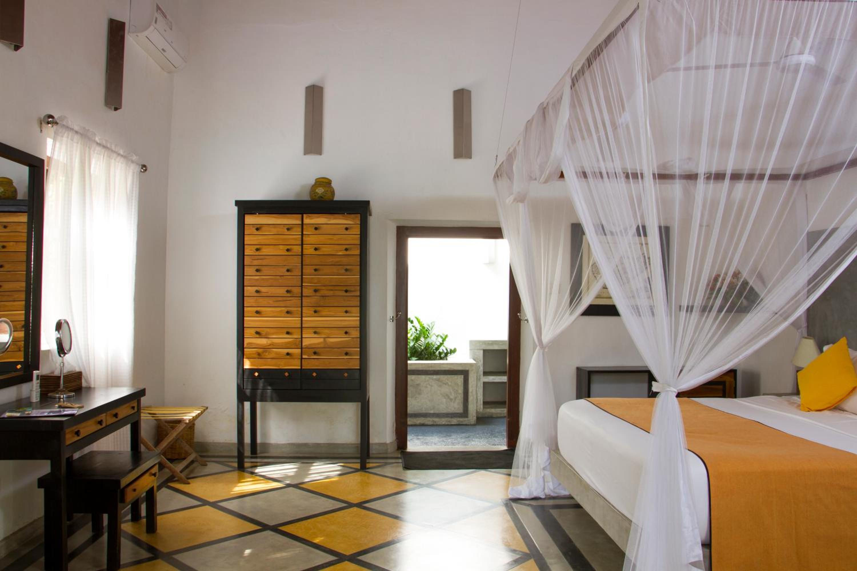 hotel room