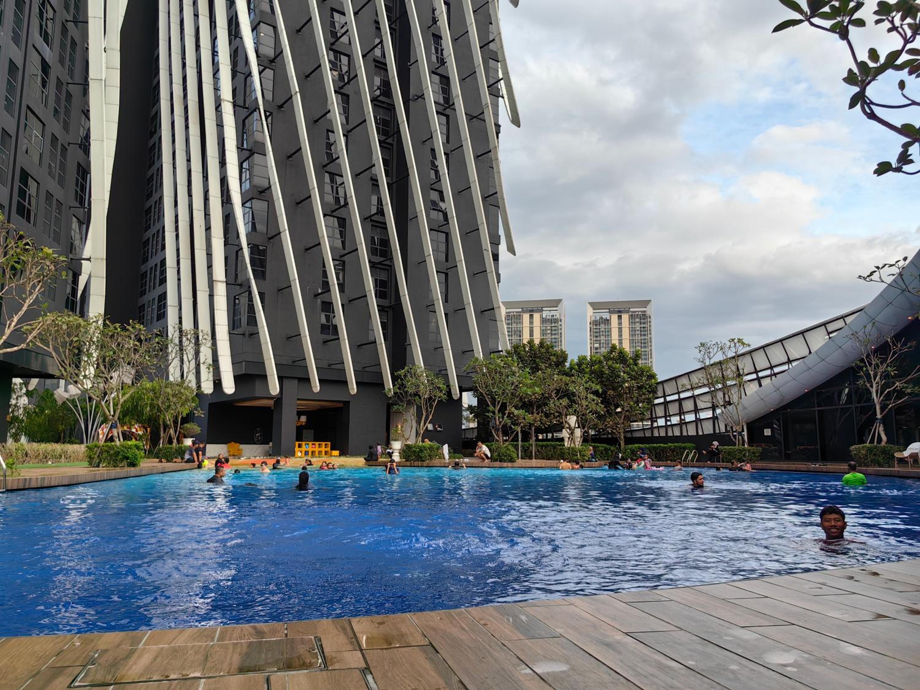 Arte Mont Kiara MITEC Publika MATRADE kuala lumpur 1R2B 4 Pax