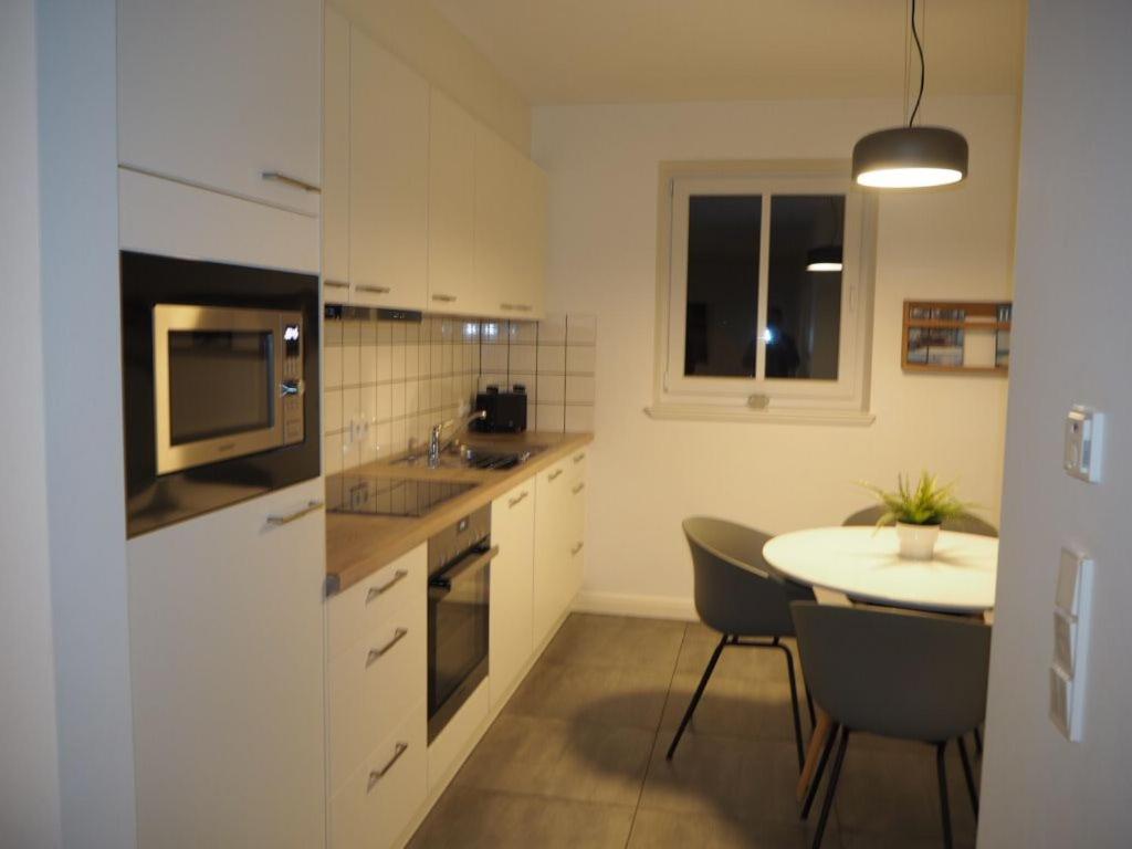 Villa Lindholm-Strandnähe -Balkon-im Zentrum von Binz 3