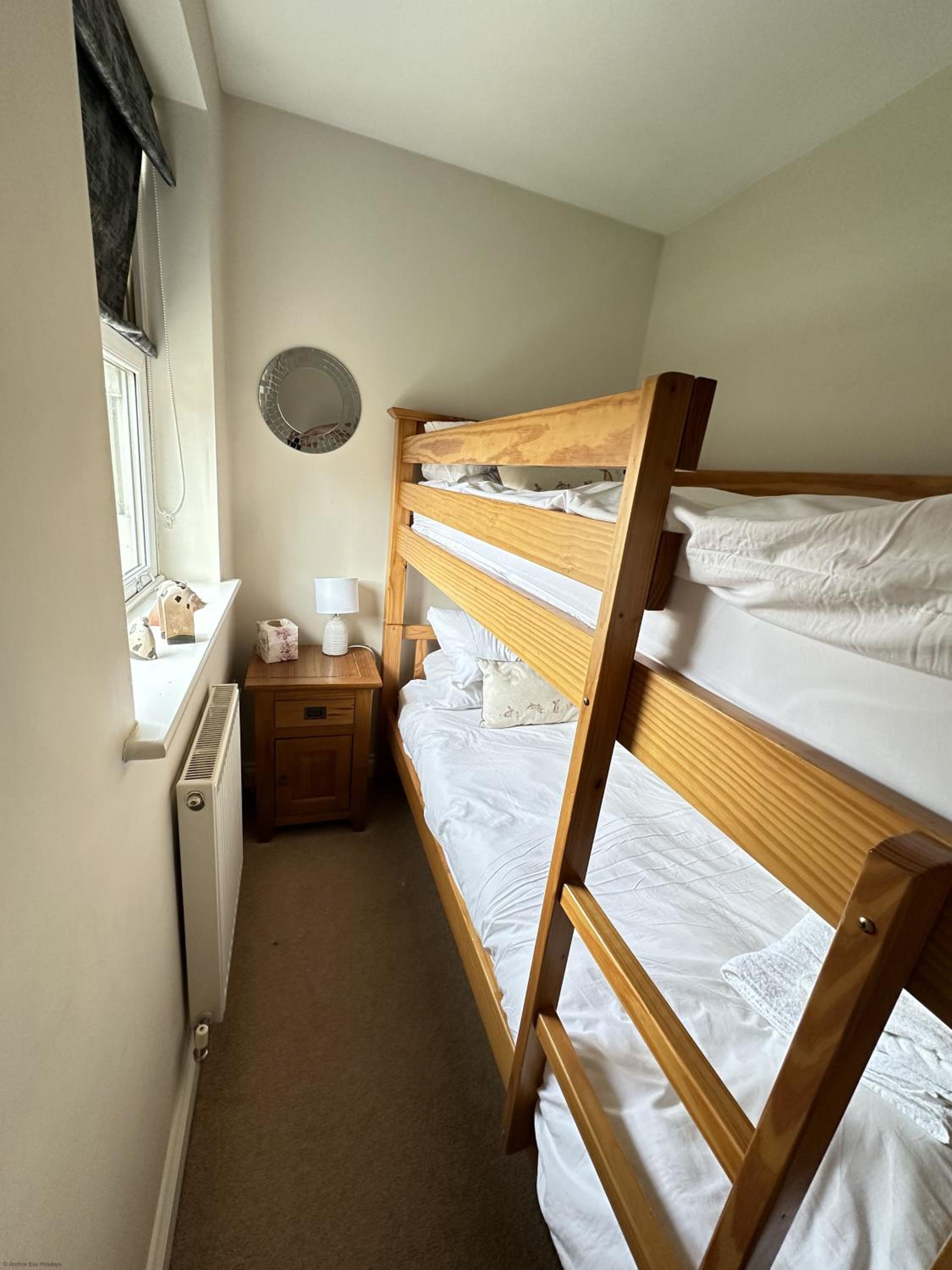 Honeybee Cottage - Part of the The Bay Filey Holiday Village with pool, gym and direct beach access, pub, restaurant, tennis and meadows walks