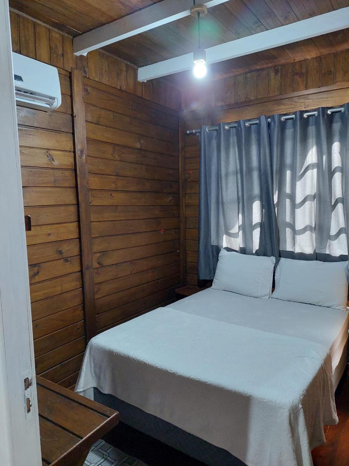 Casa na Praia em Porto Belo - Araçá