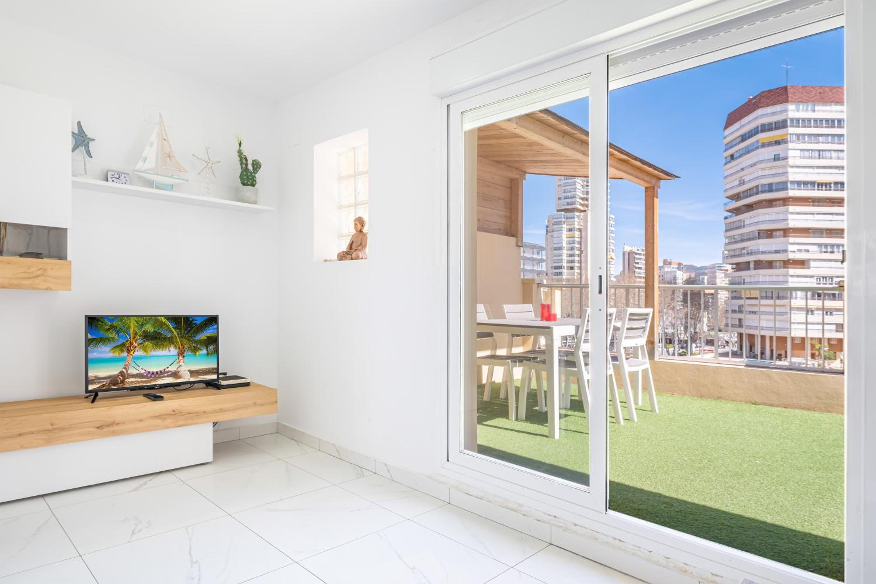 Penthouse Ancla 461 Levante Beach view 3