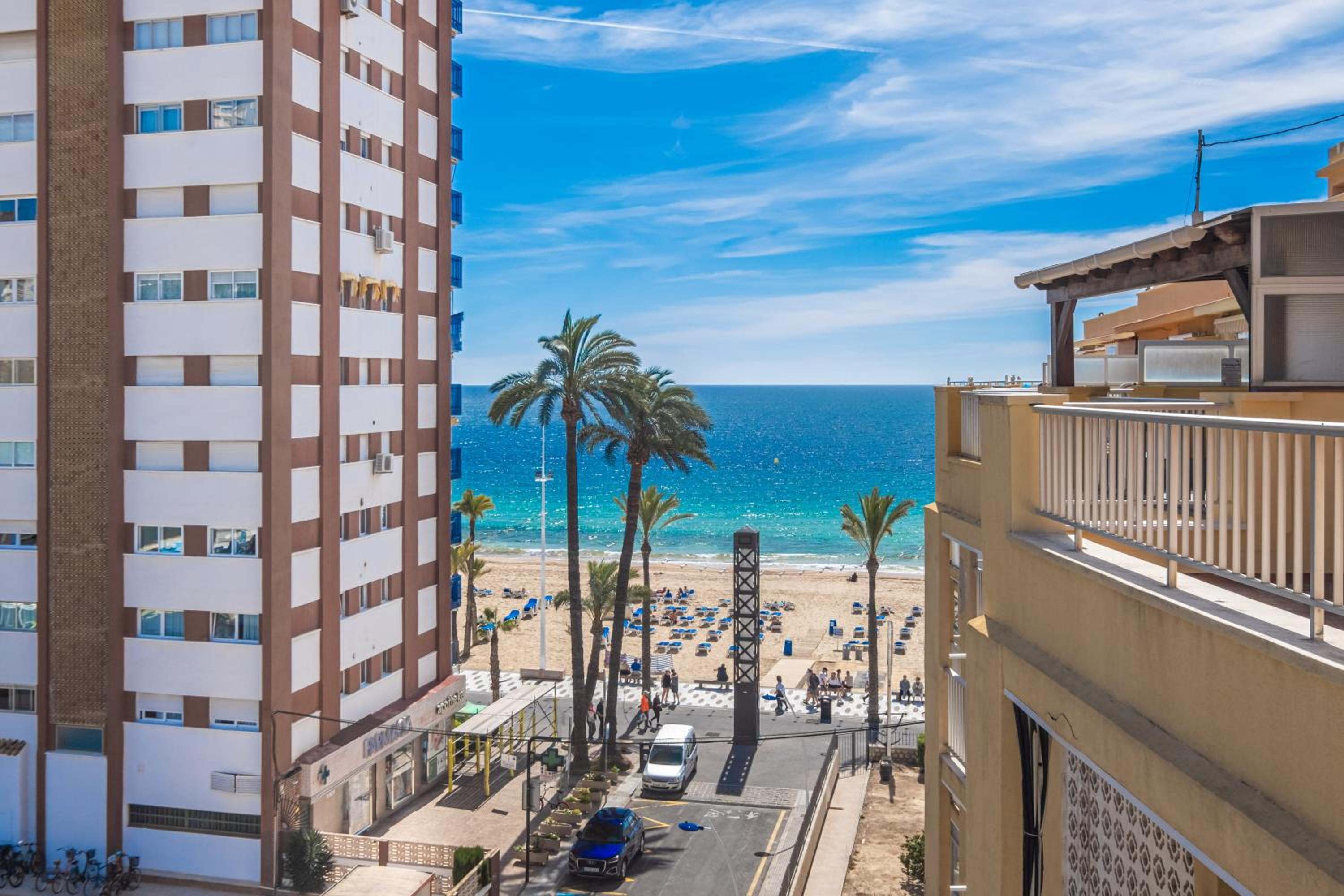 Penthouse Ancla 461 Levante Beach view 2