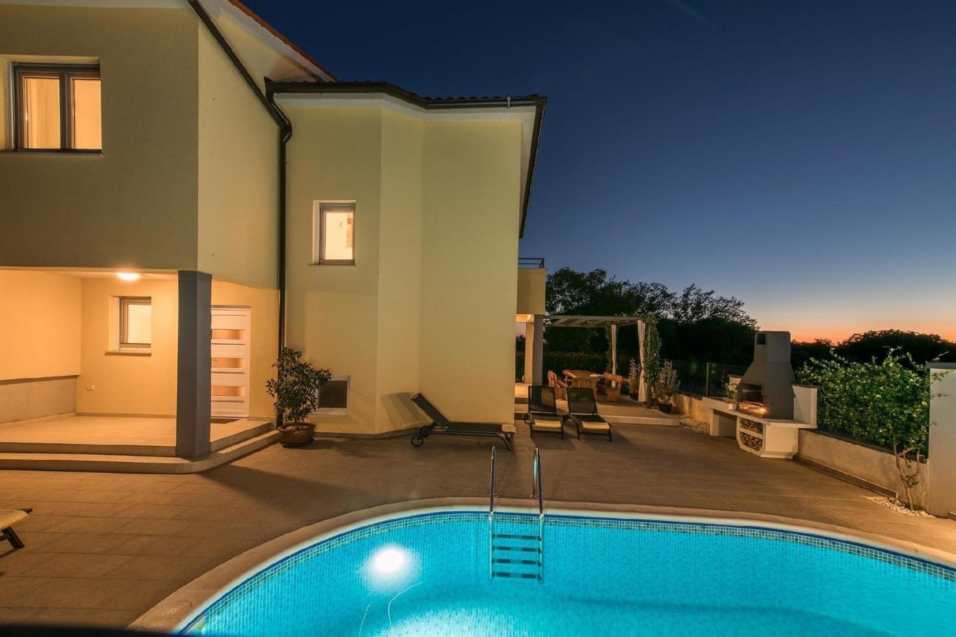 Villa Cera Für 8 Personen In Pula view 2