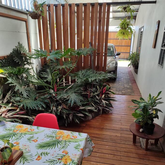 Hojas Verdes Rental House Excelente ubicación cerca de Campo Ferial Palmares