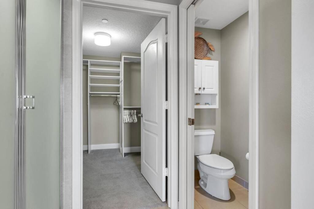 Coastal Elegance: Your Clearwater Beach Escape view 2