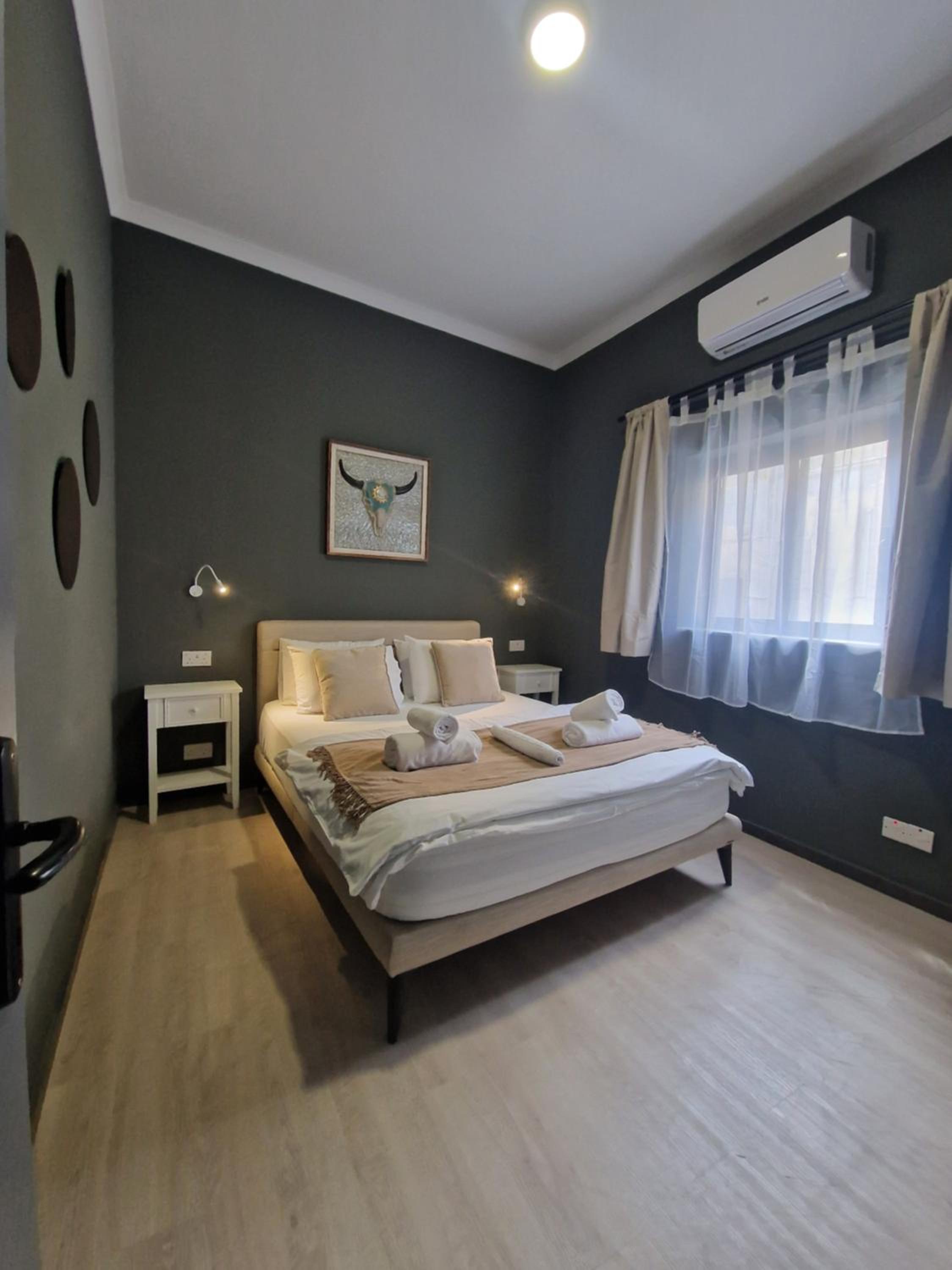 KORZO SUITES SENGLEA WATERFRONT