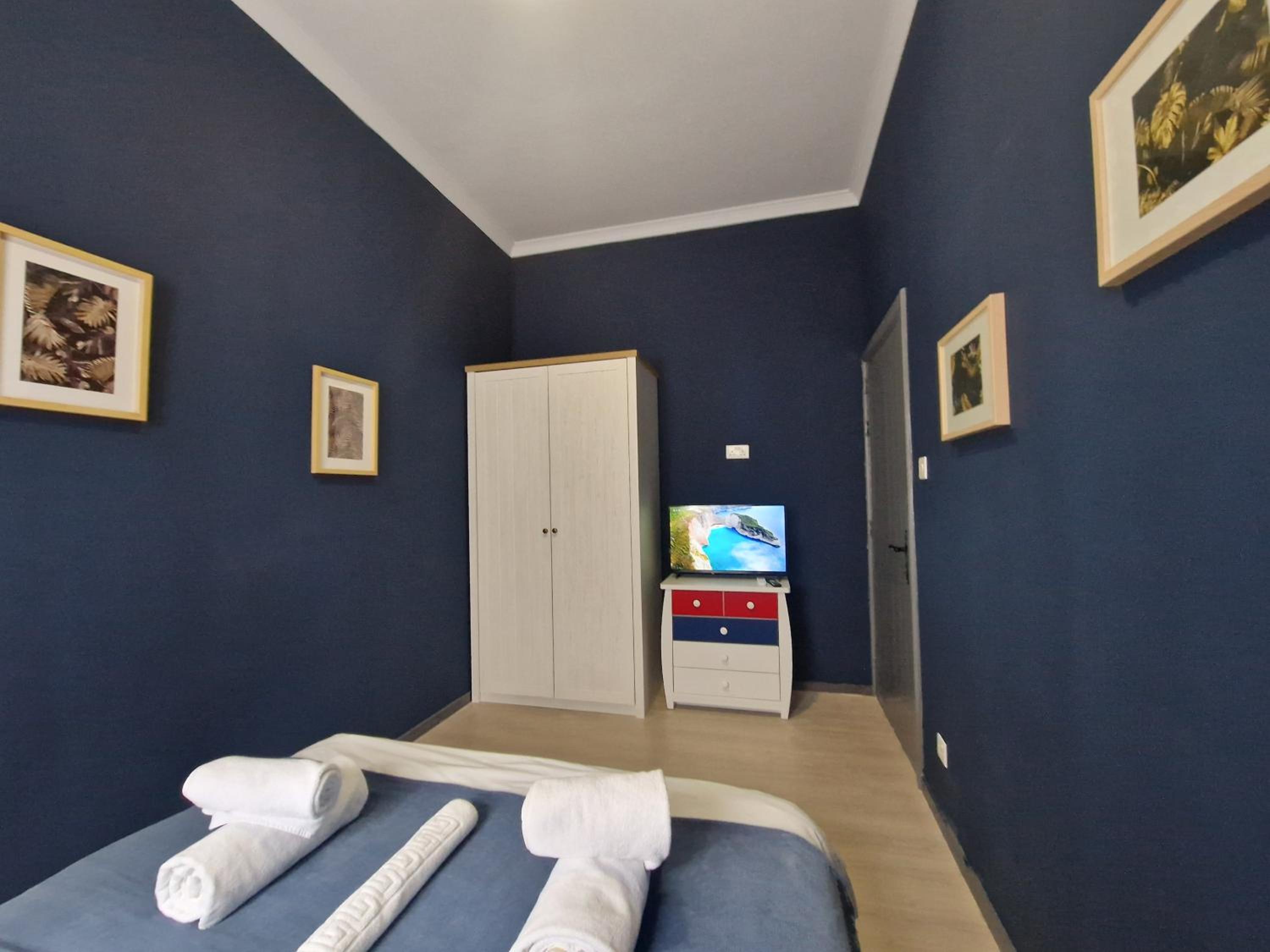 KORZO SUITES SENGLEA WATERFRONT
