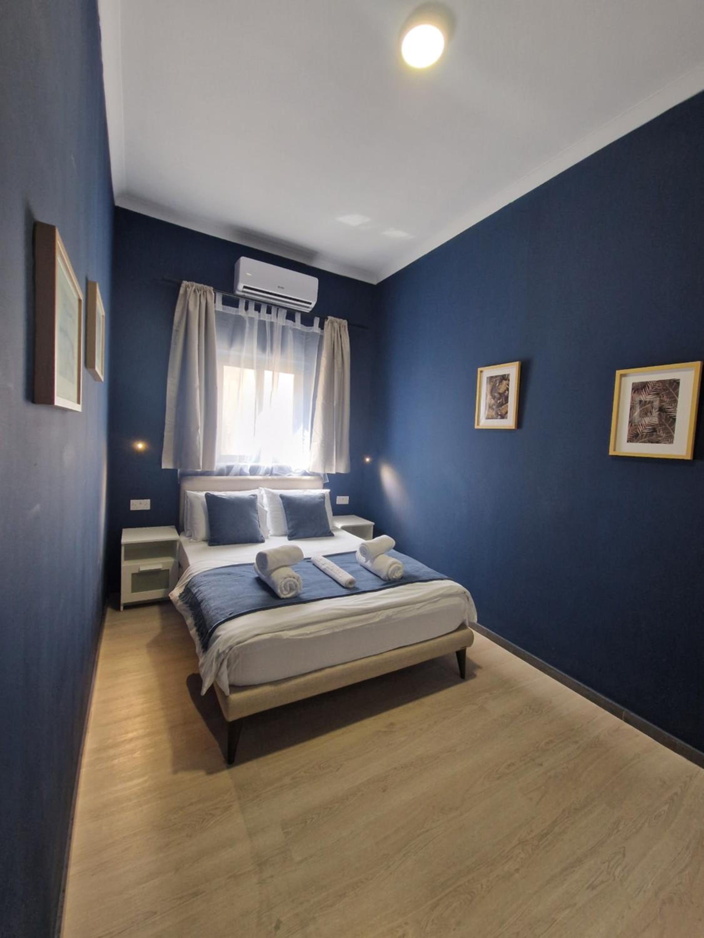 KORZO SUITES SENGLEA WATERFRONT