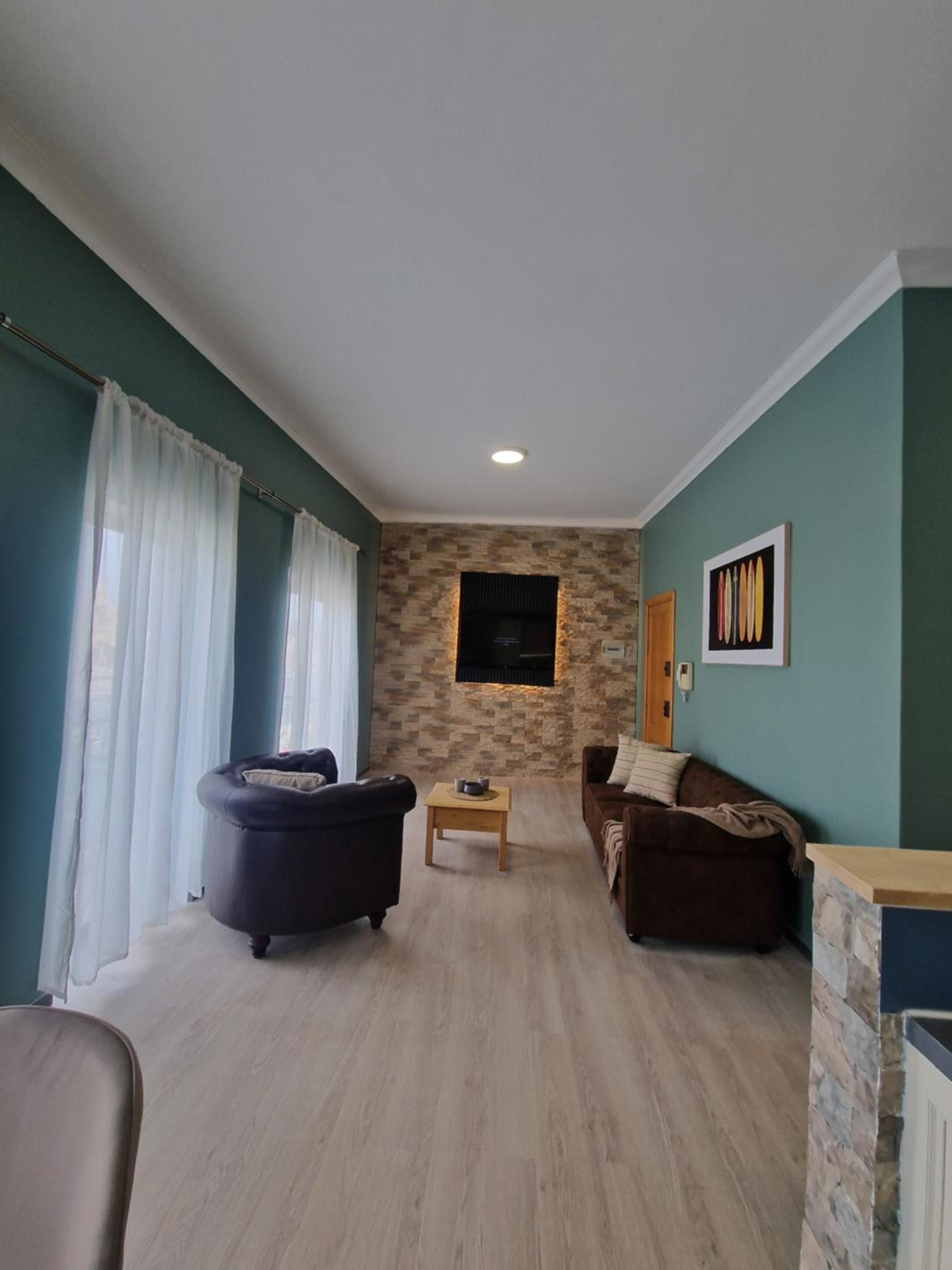 KORZO SUITES SENGLEA WATERFRONT