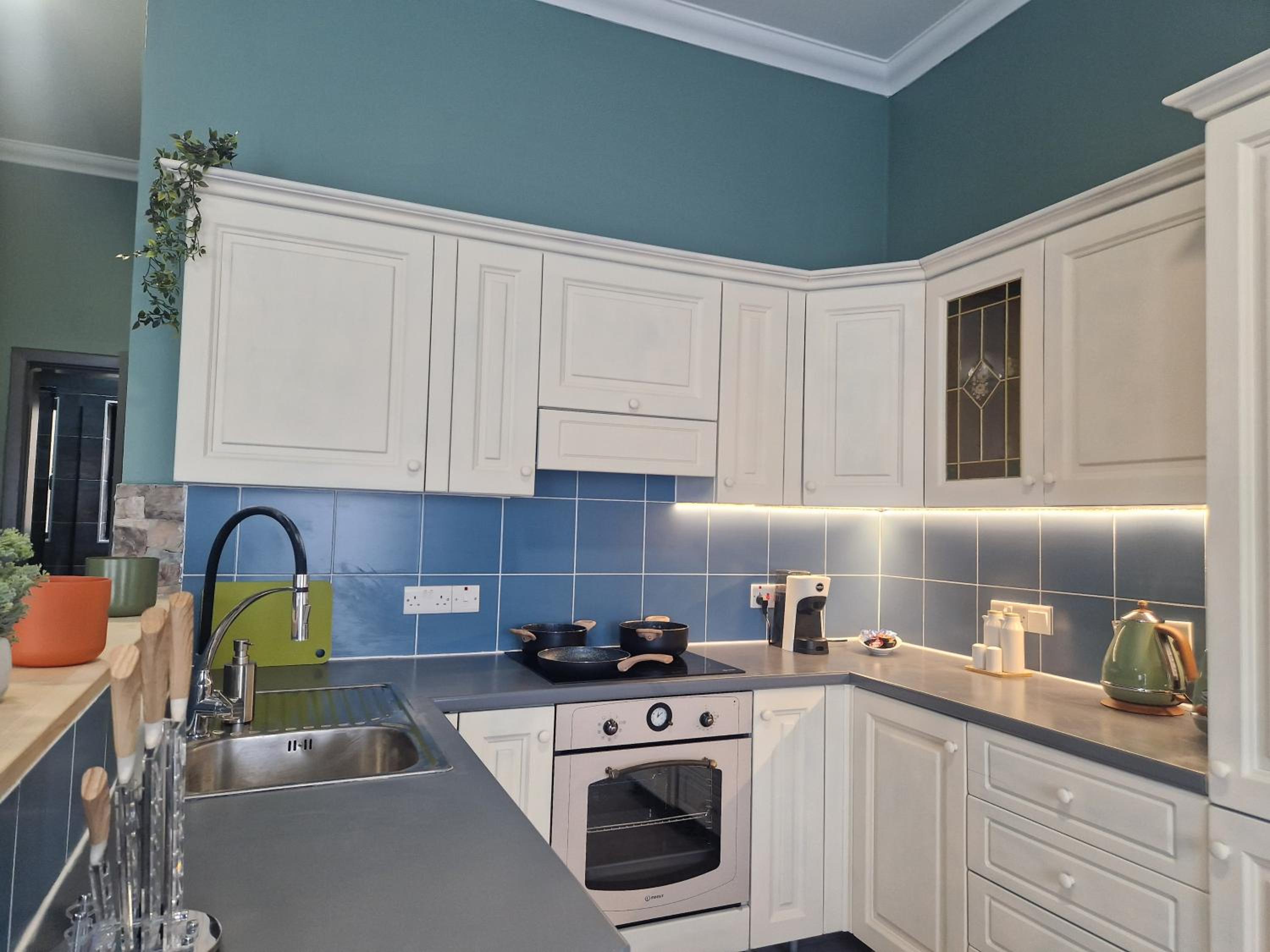 KORZO SUITES SENGLEA WATERFRONT