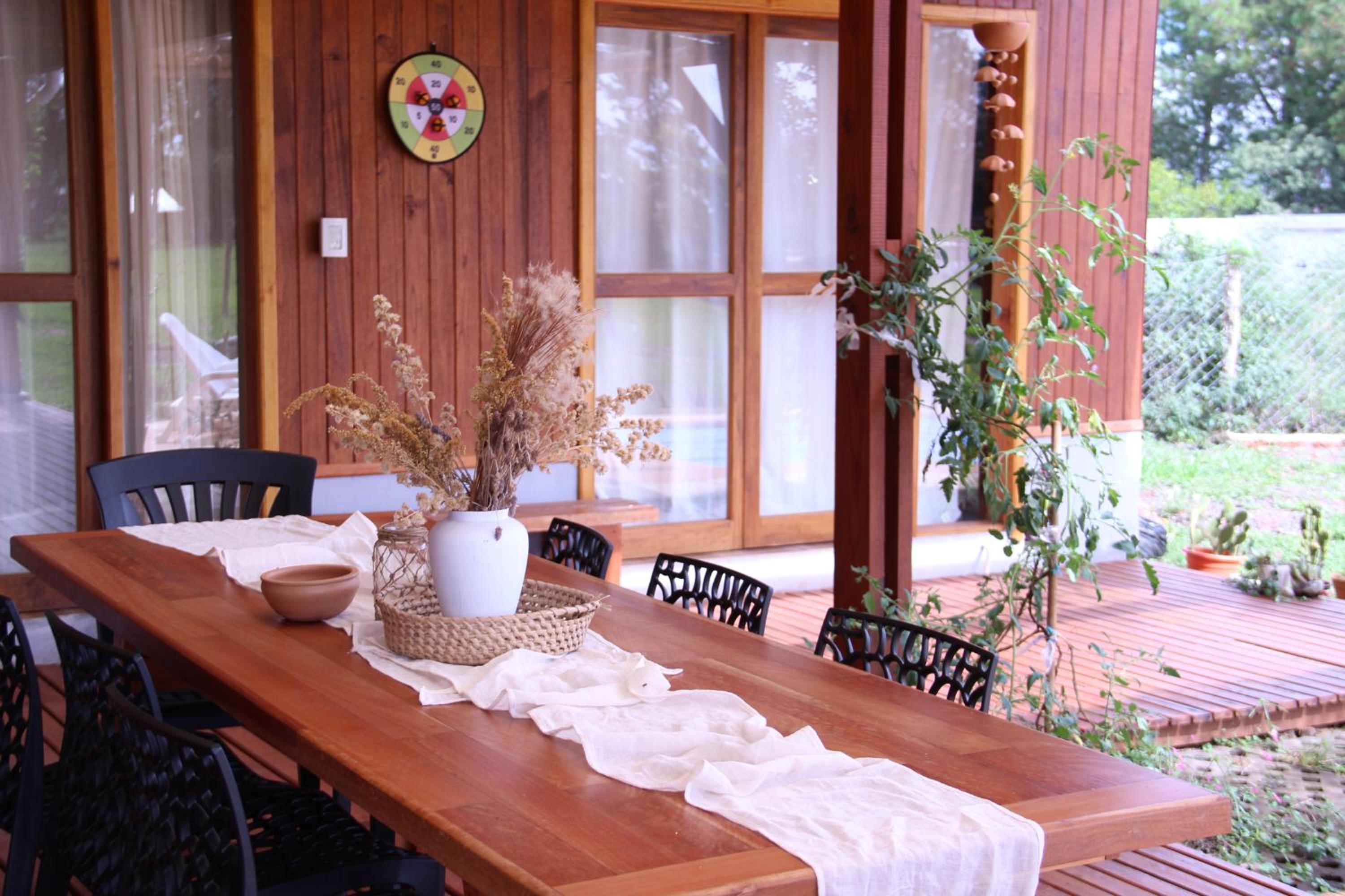 Casa completa con pileta privada y patio