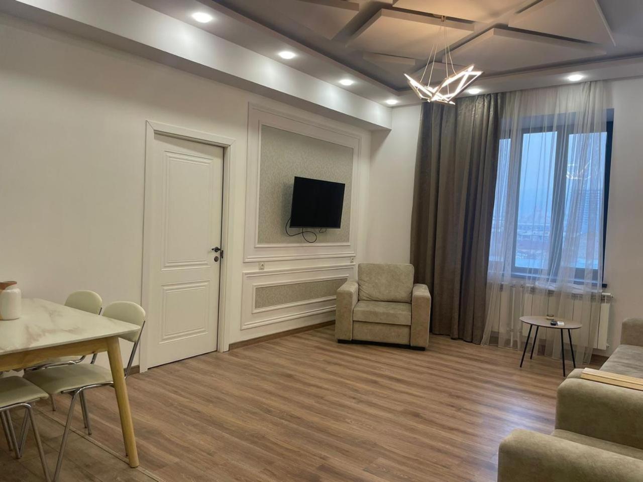 Apartment in Argishti street