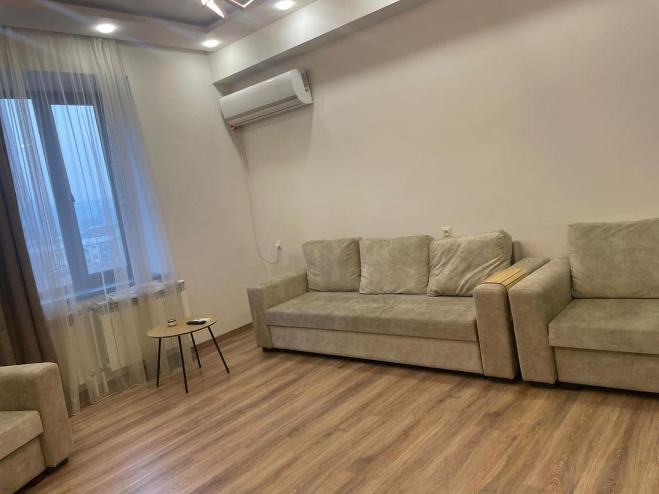 Apartment in Argishti street