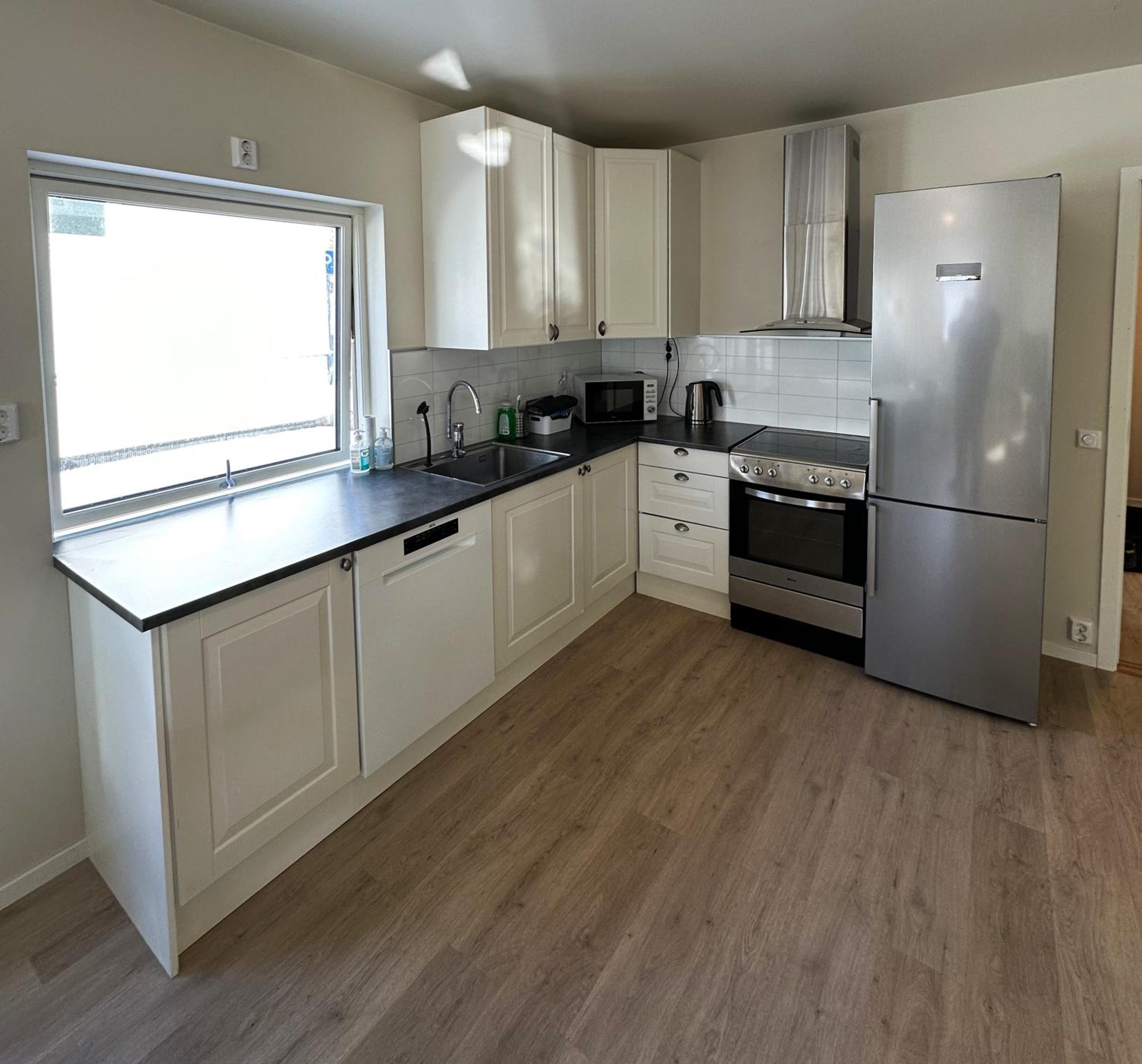 Sentral moderne leilighet med 3 soverom - SOLIS view 2