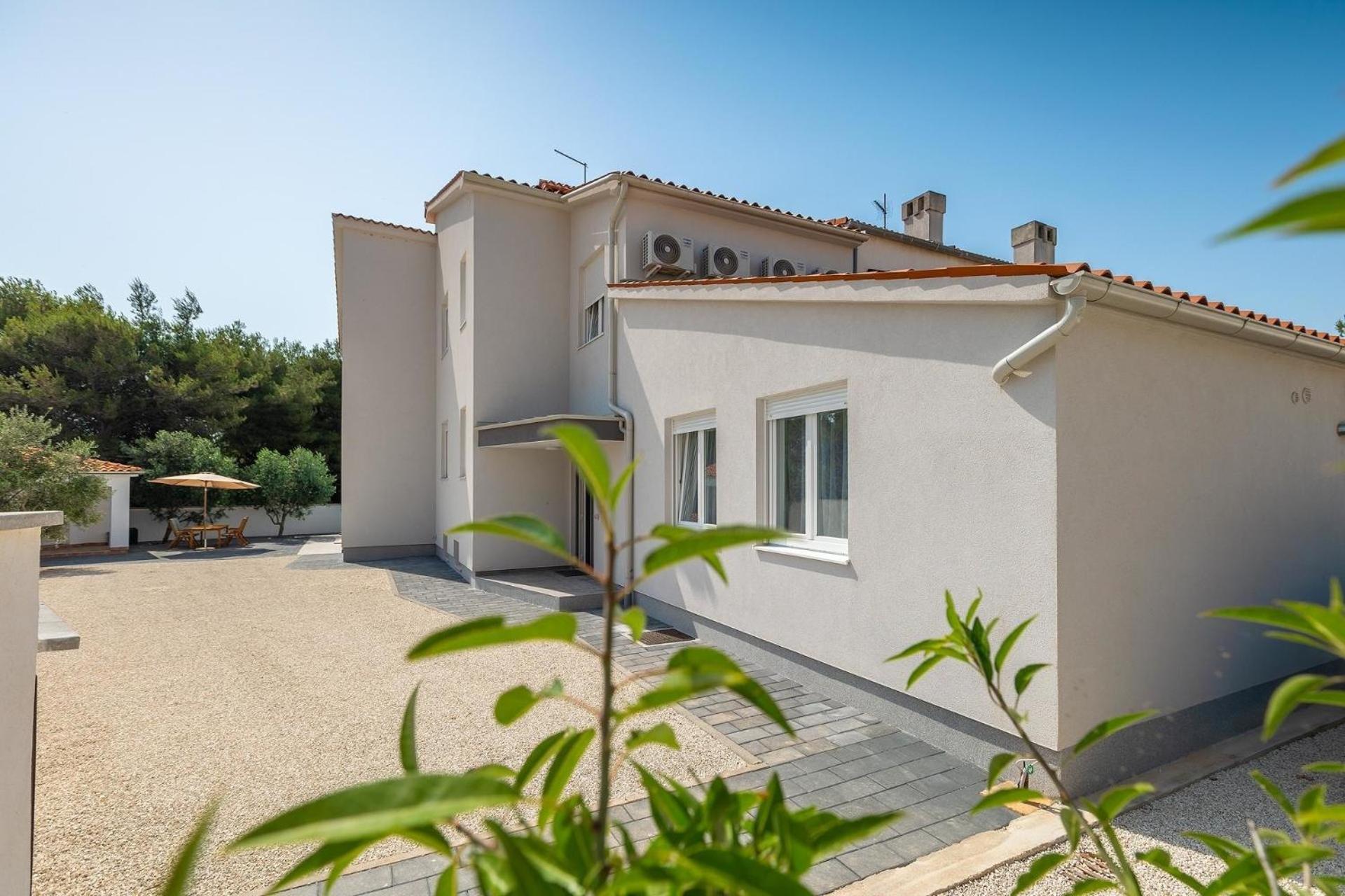Ferienwohnung für 5 Personen ca 90 qm in Medulin, Istrien Südküste von Istrien view 3