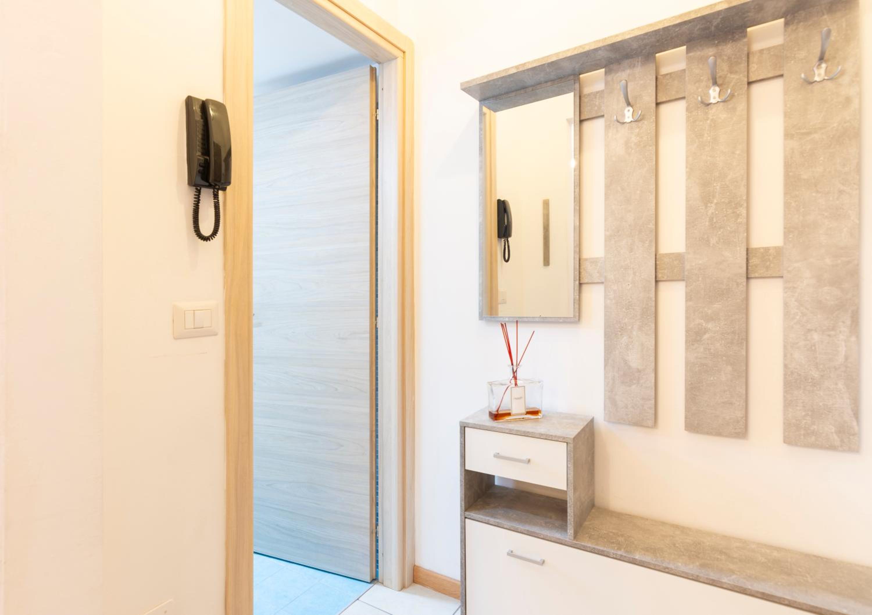 Navigli & Darsena cozy home