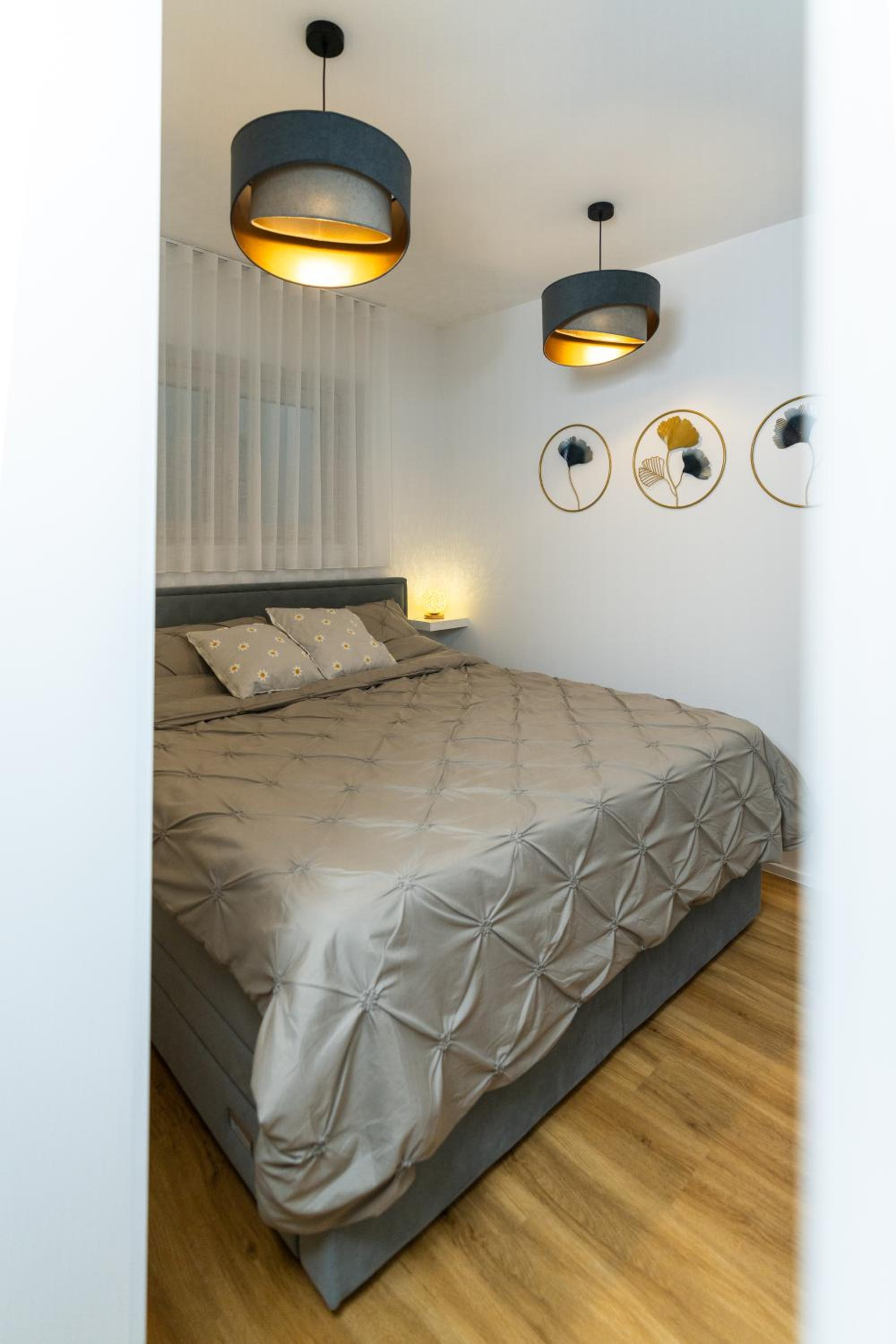 Bubbly Apartment