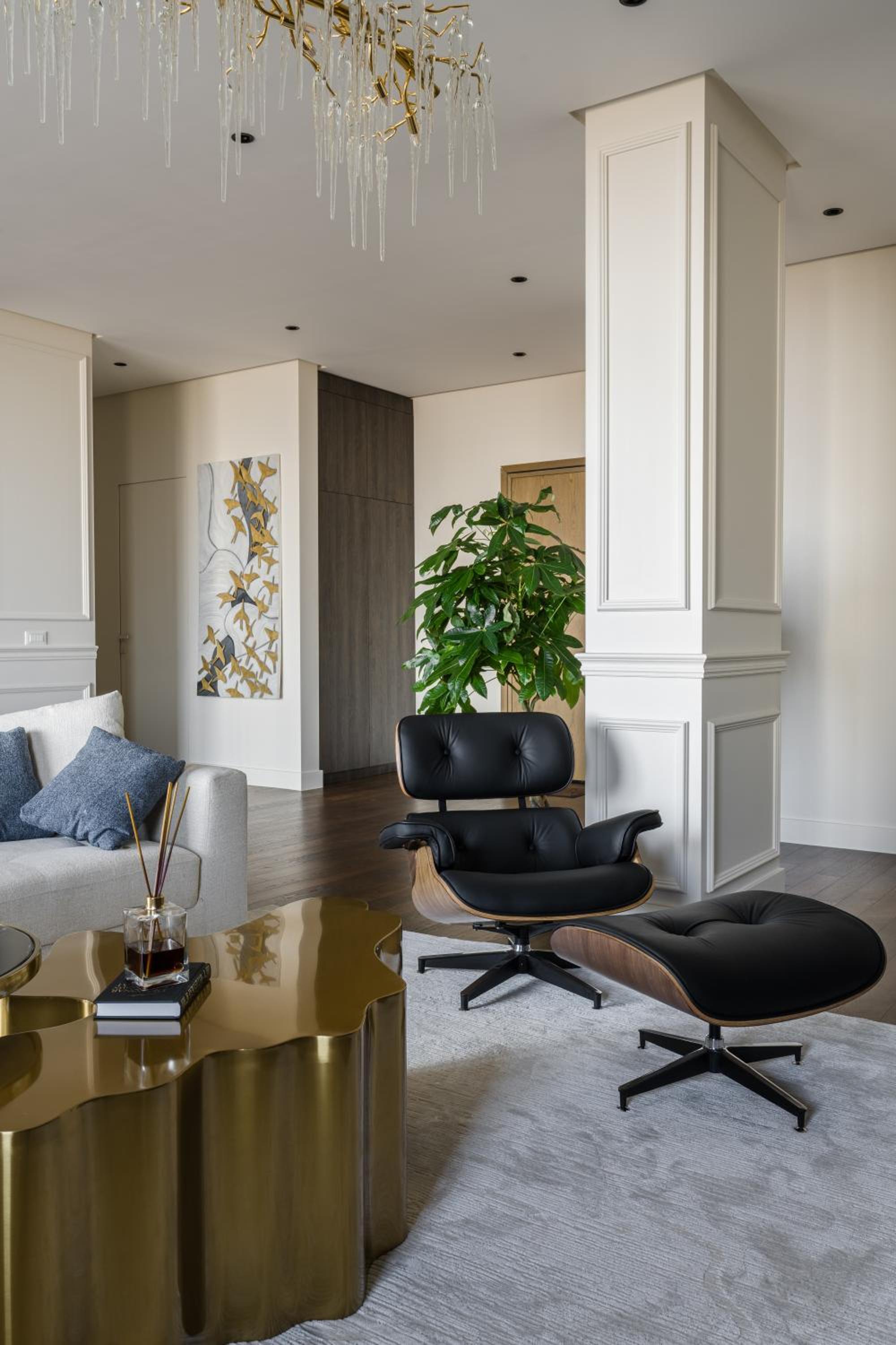 Rahamninov Residence luxury apartment view 4