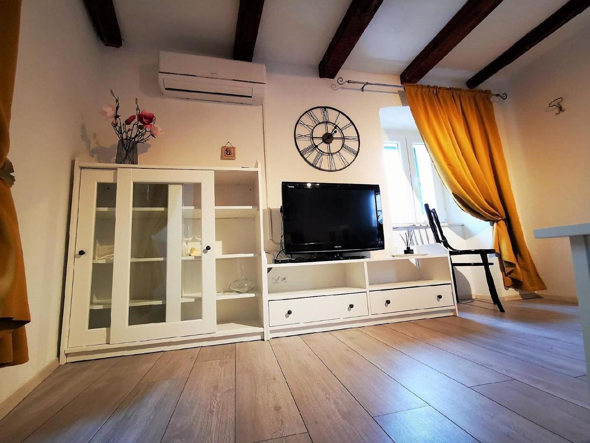 Ferienwohnung für 4 Personen 1 Kind ca 70 qm in Betina, Dalmatien Norddalmatien