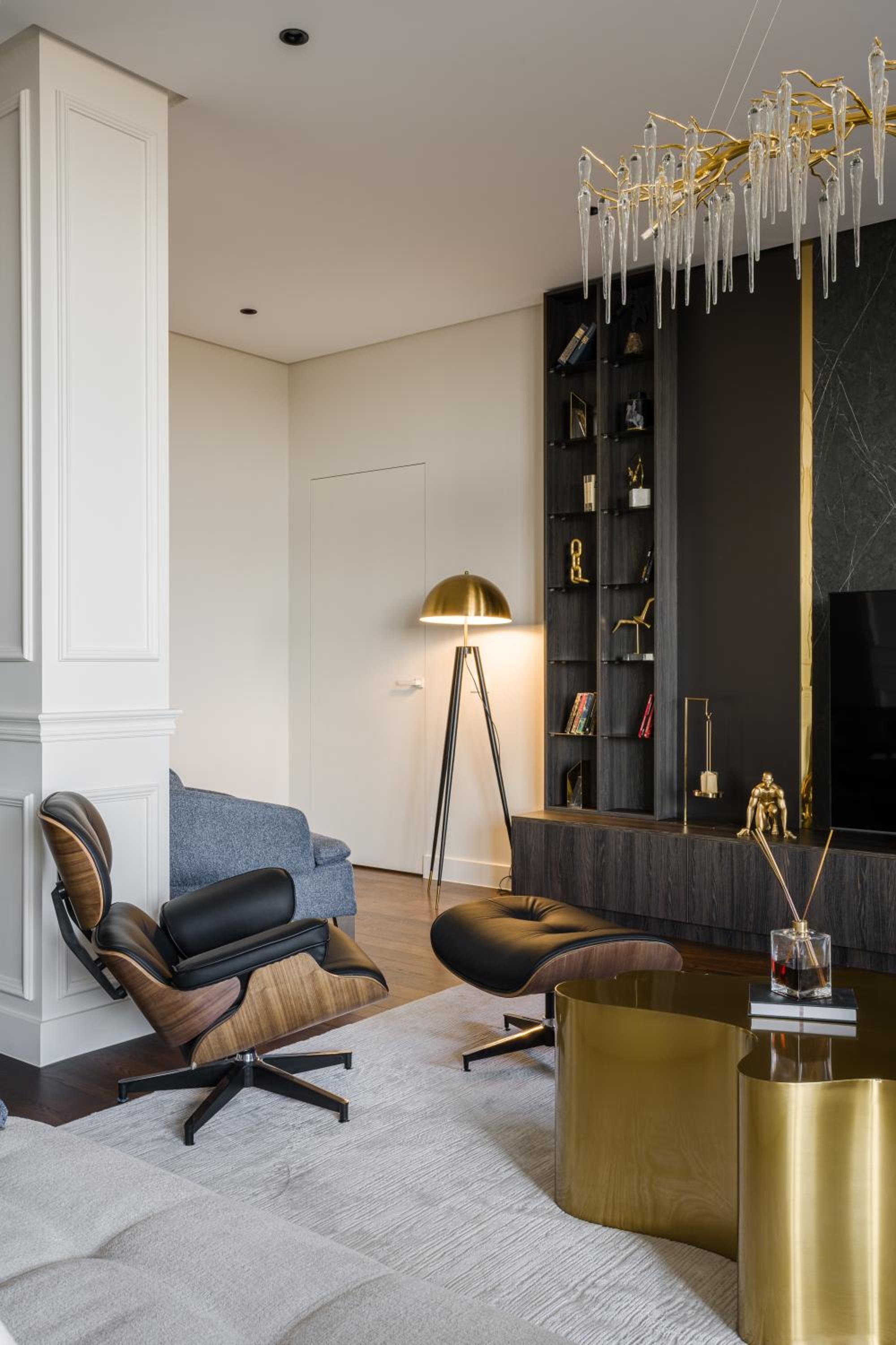 Rahamninov Residence luxury apartment view 5