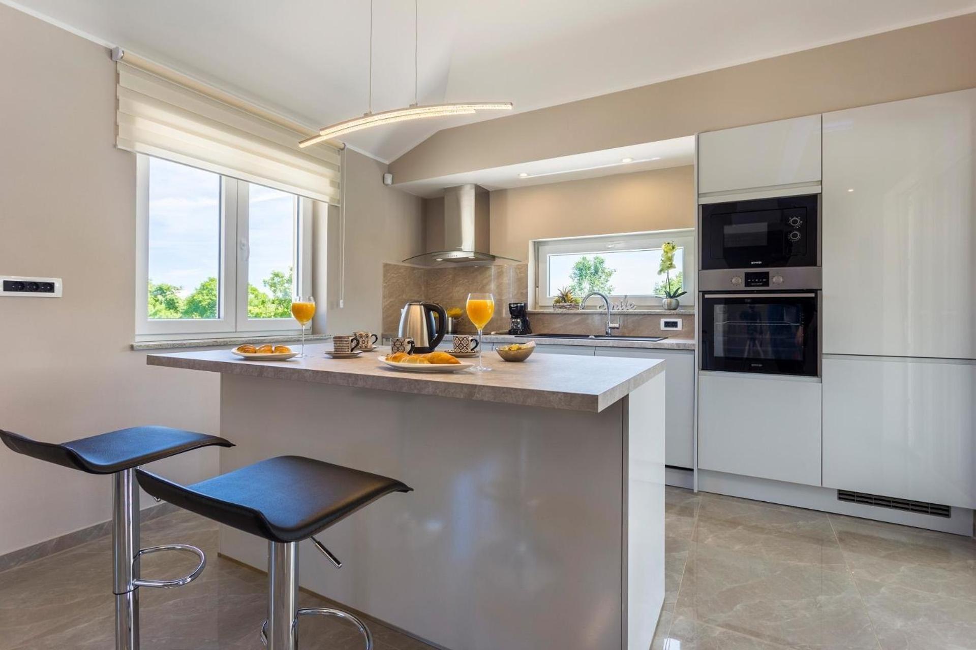 Ferienhaus mit Privatpool für 6 Personen ca 110 qm in Belavici, Istrien Bucht von Raša view 5