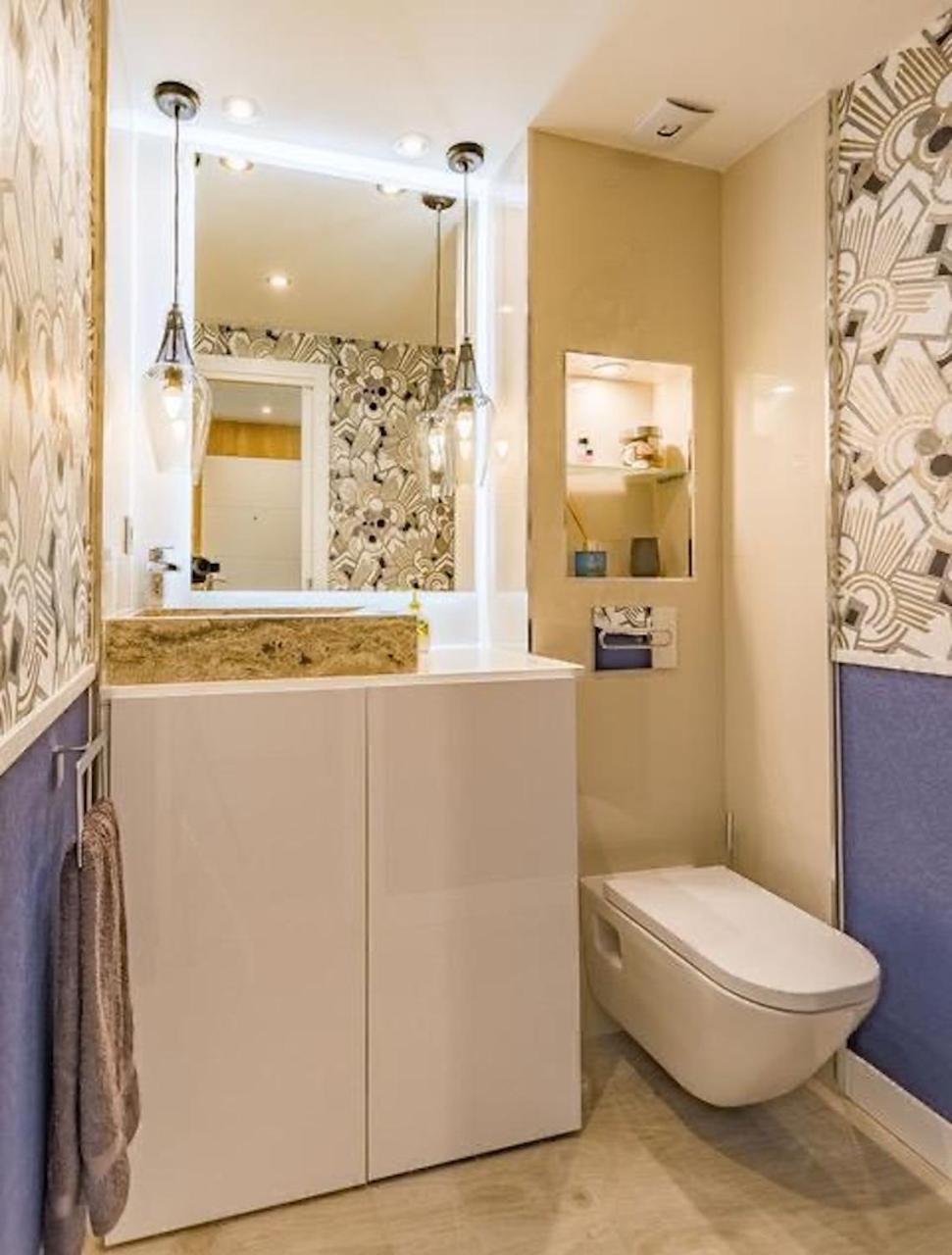 FIRST LINE BEACH APARTMENT IN MARBELLA