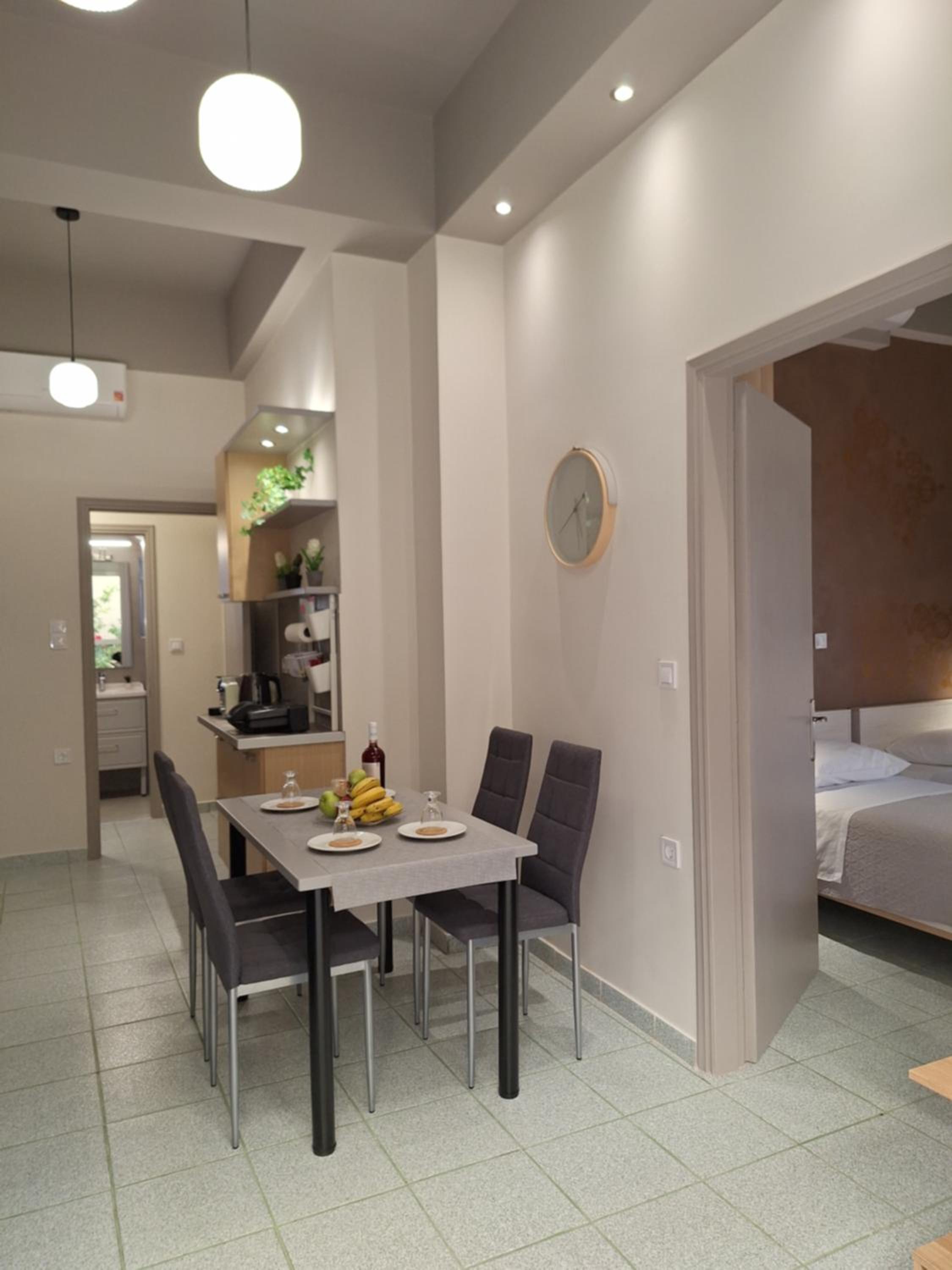 SeaSTAR Beach Apartments