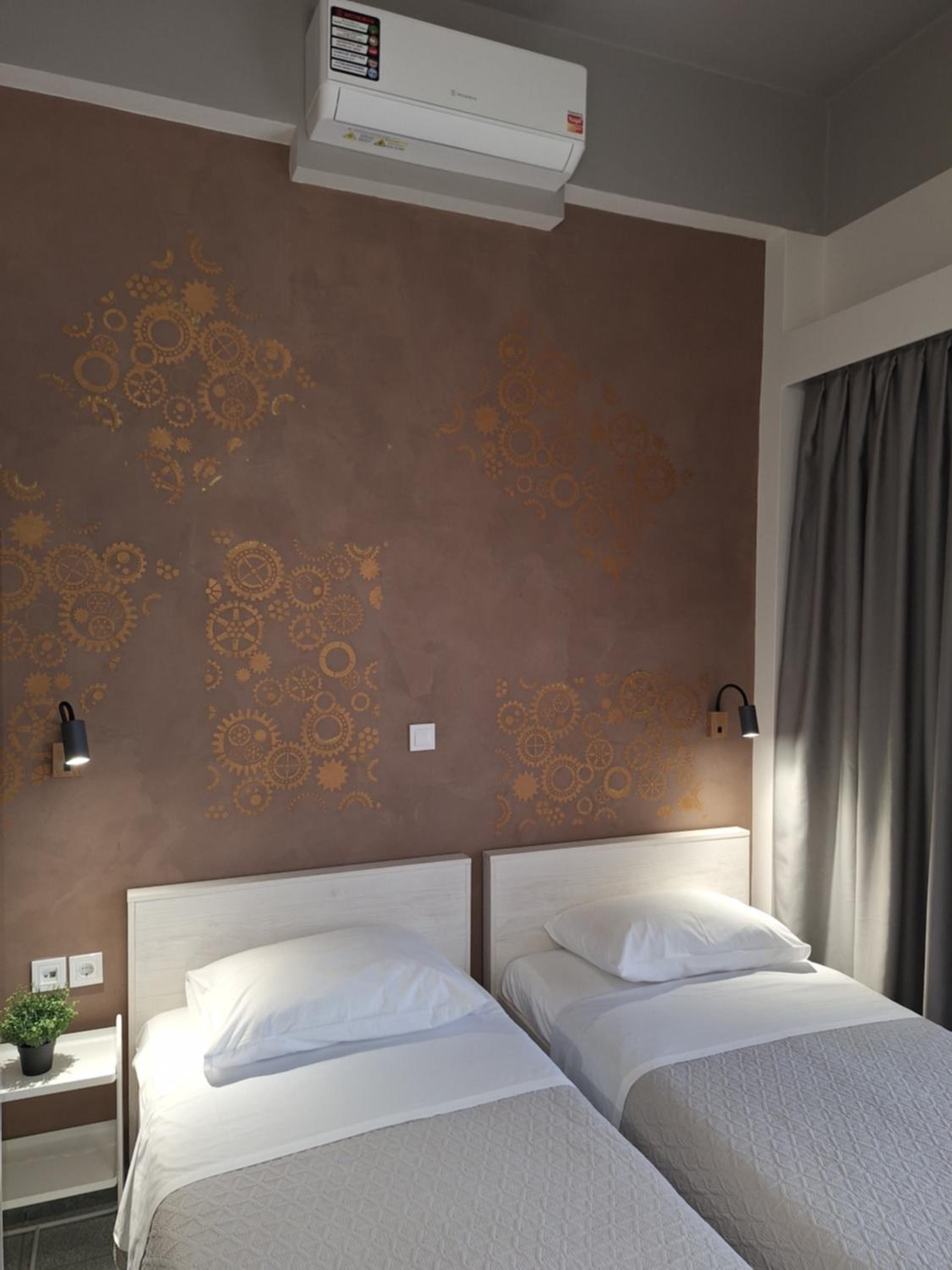 SeaSTAR Beach Apartments