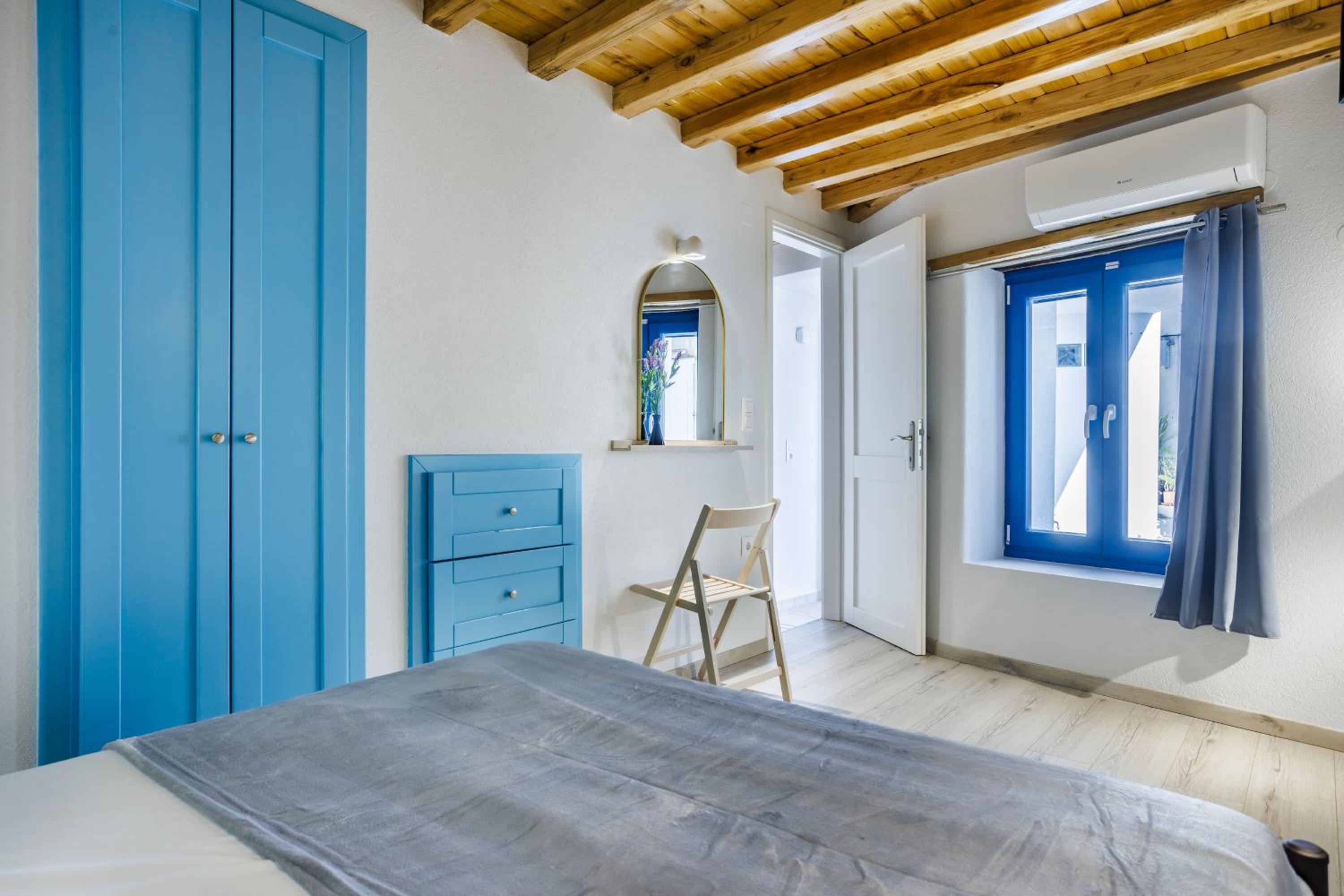 To Koukounari photo 2