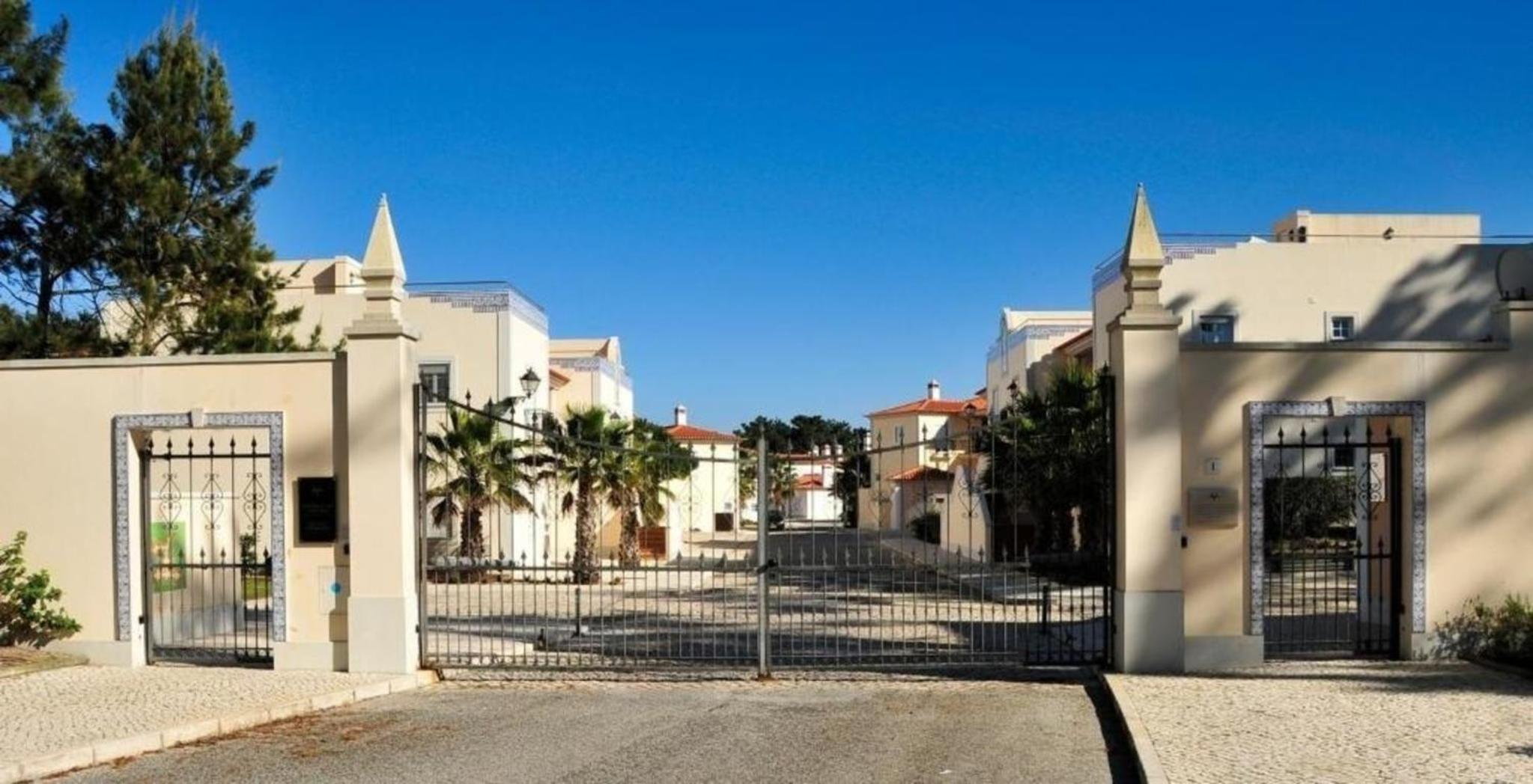 Ferienwohnung für 6 Personen ca 100 qm in Praia D' El Rei, Regio Centro