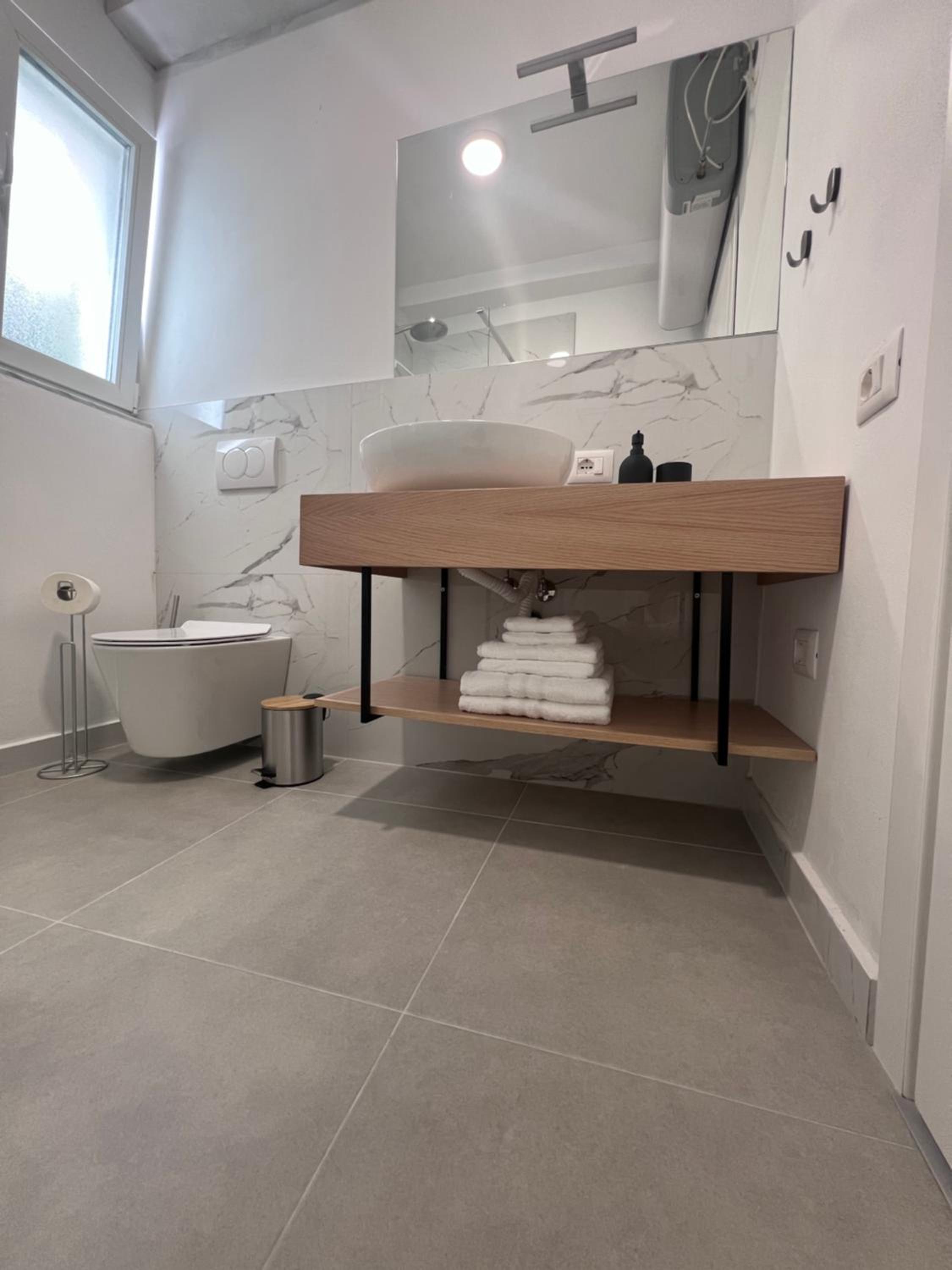 Modern Apartment in Villa