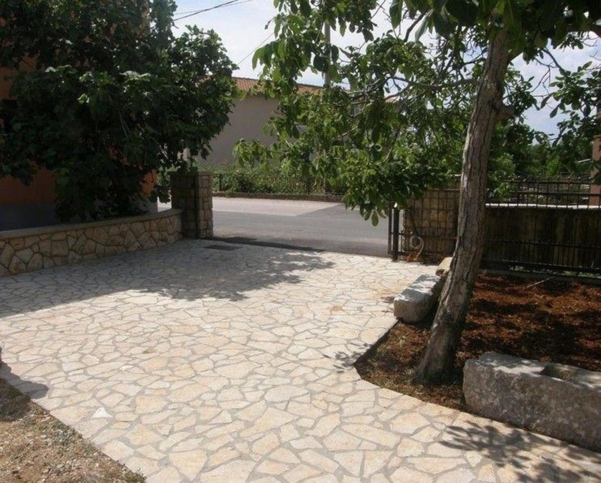 Ferienhaus mit Privatpool für 8 Personen ca 150 qm in Gabonjin, Kvarner Bucht Krk view 3