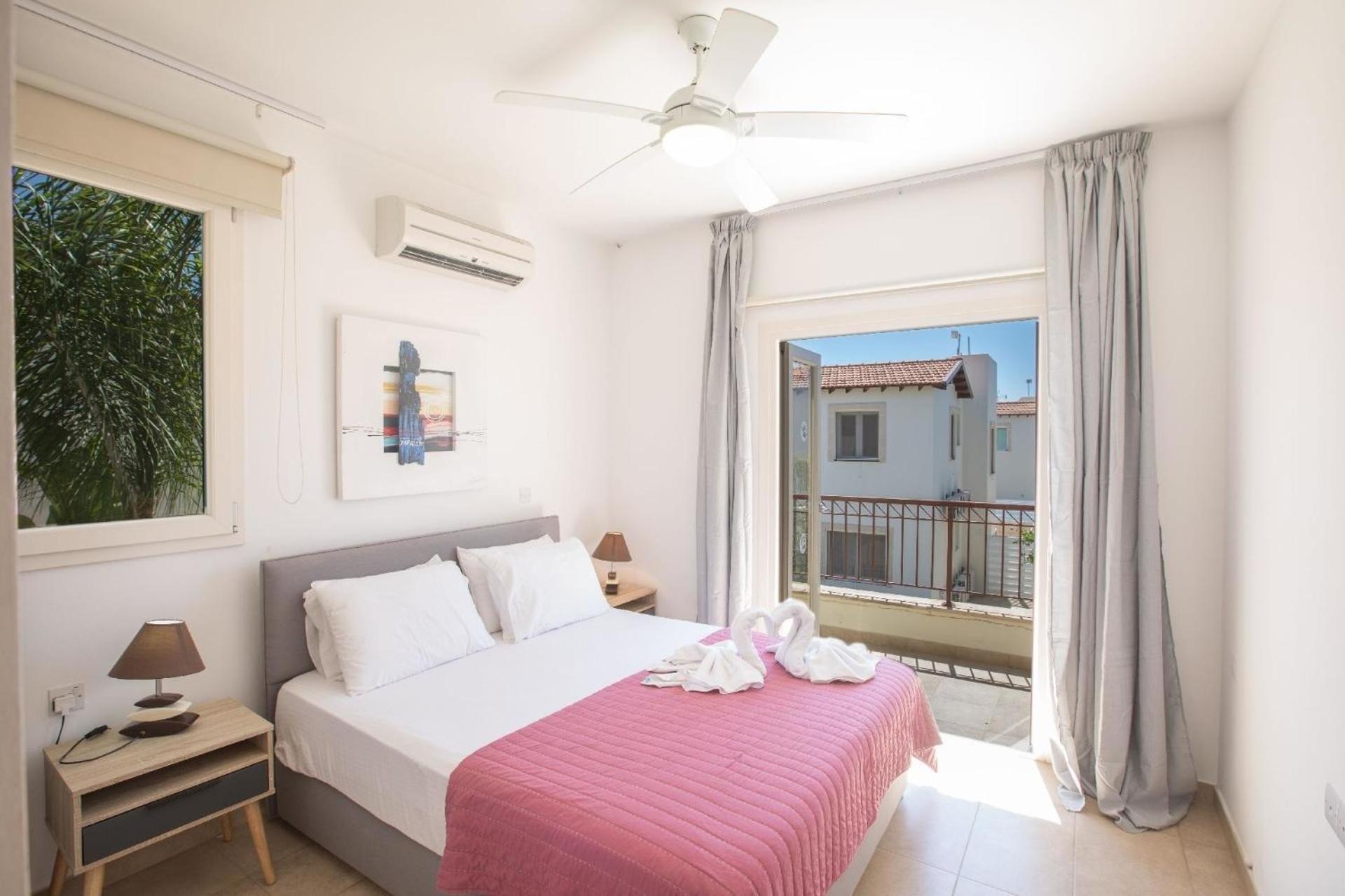 Ferienhaus mit Privatpool für 6 Personen ca 140 qm in Pernera, Südküste von Zypern