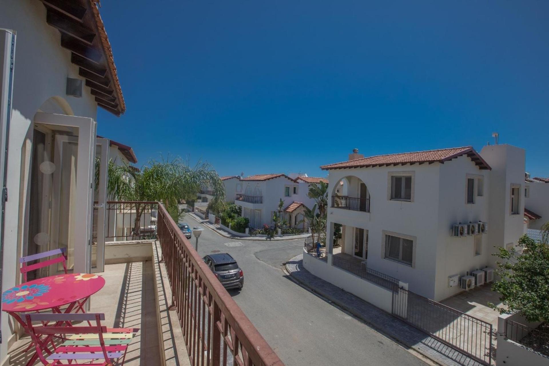 Ferienhaus mit Privatpool für 6 Personen ca 140 qm in Pernera, Südküste von Zypern