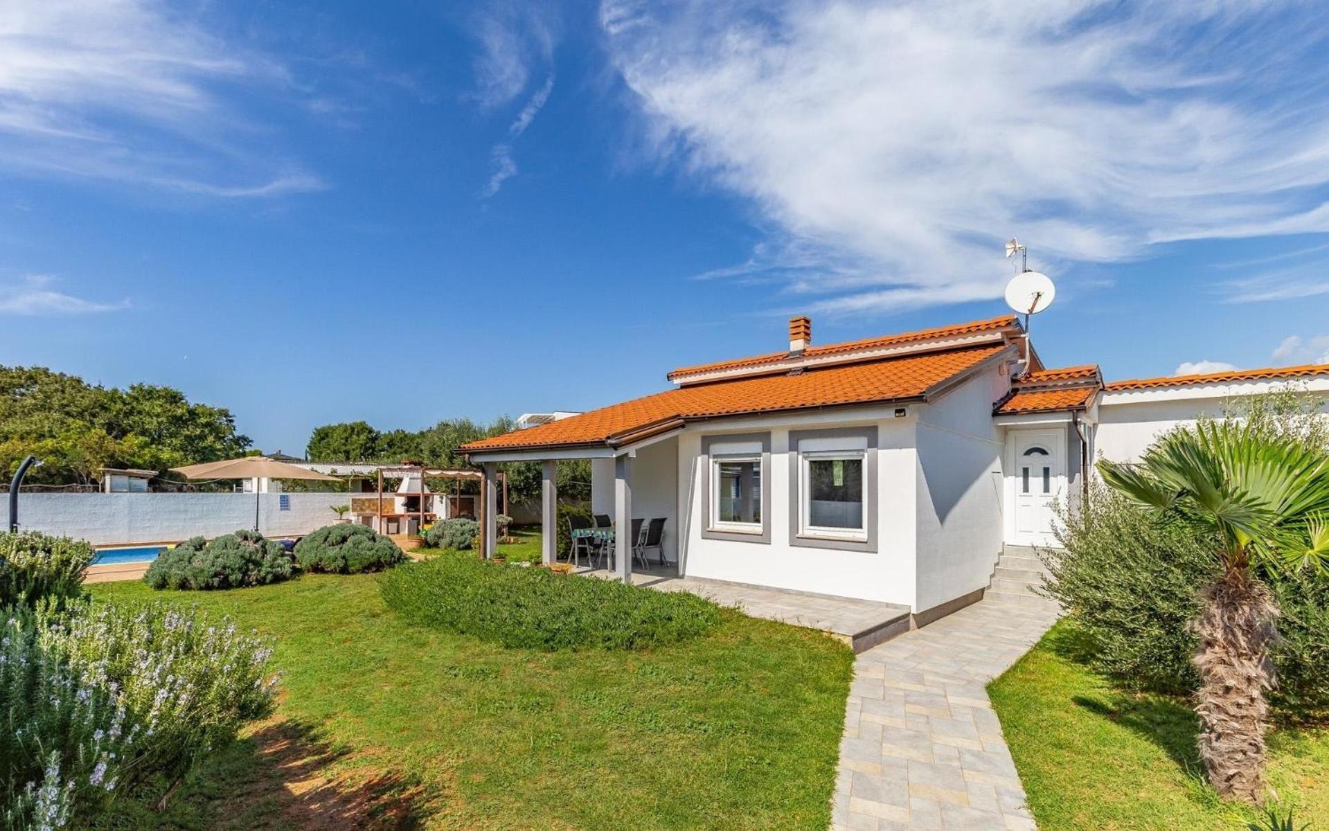 Ferienhaus mit Privatpool für 4 Personen ca 120 qm in Medulin, Istrien Südküste von Istrien view 4