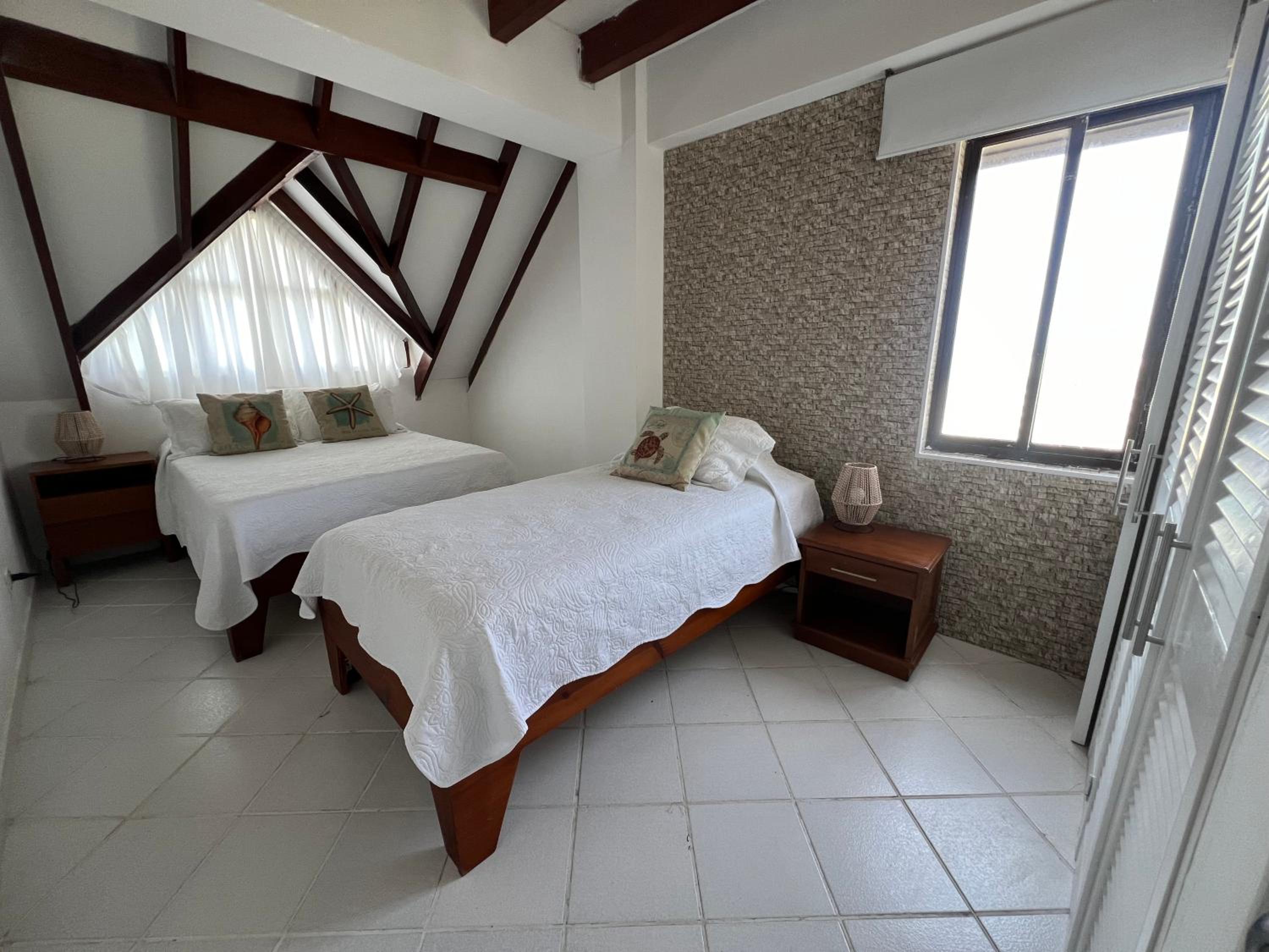 Apartamentos Bay Point By Caribe Relax