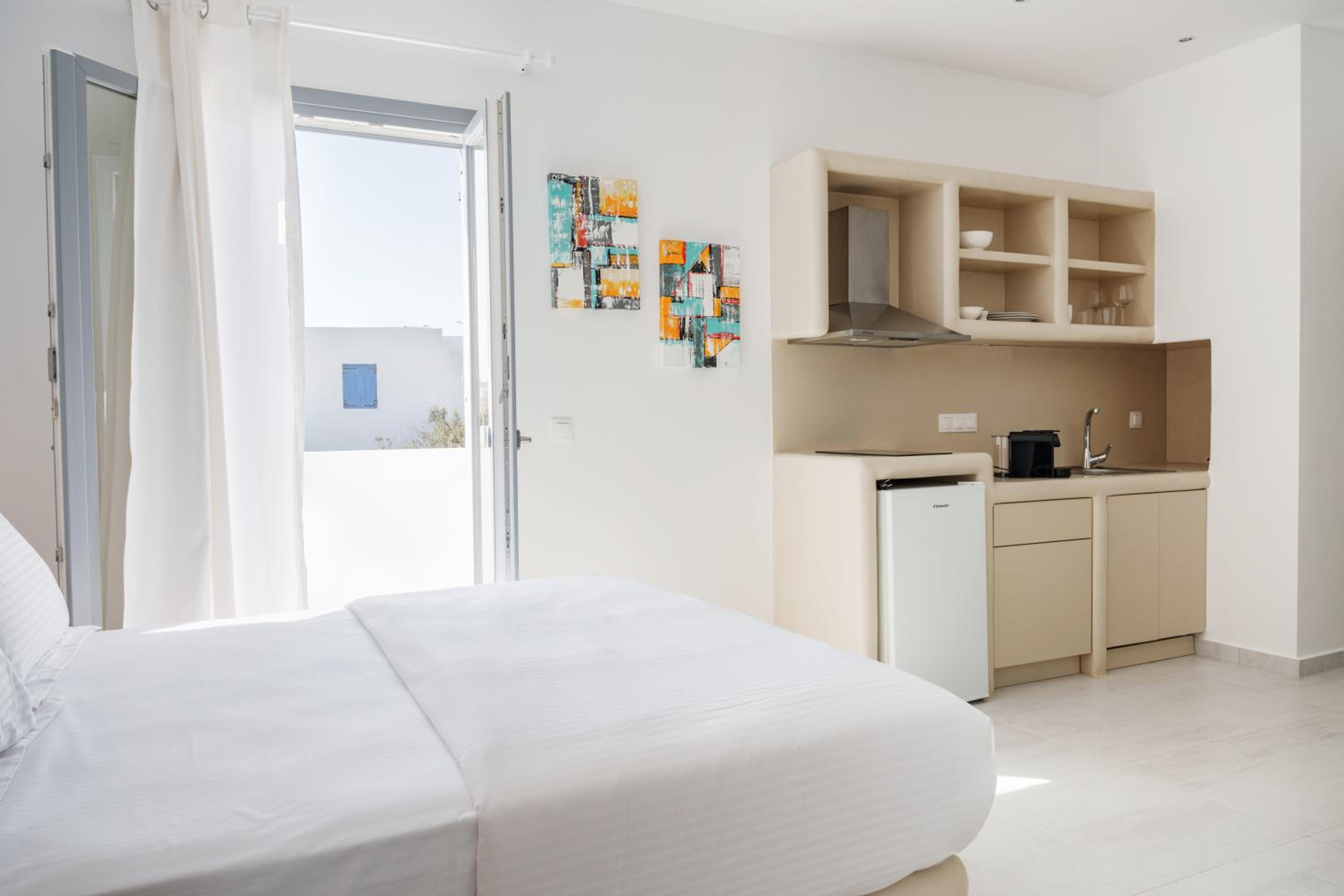 Bedspot Apartments Paros