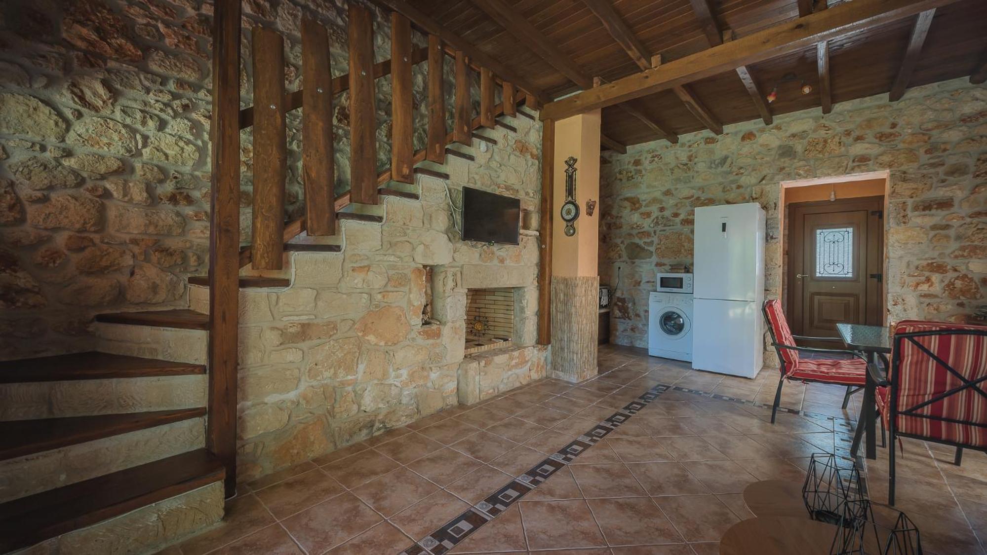 Stone Made Private Pool Villa 3 Kriopigi