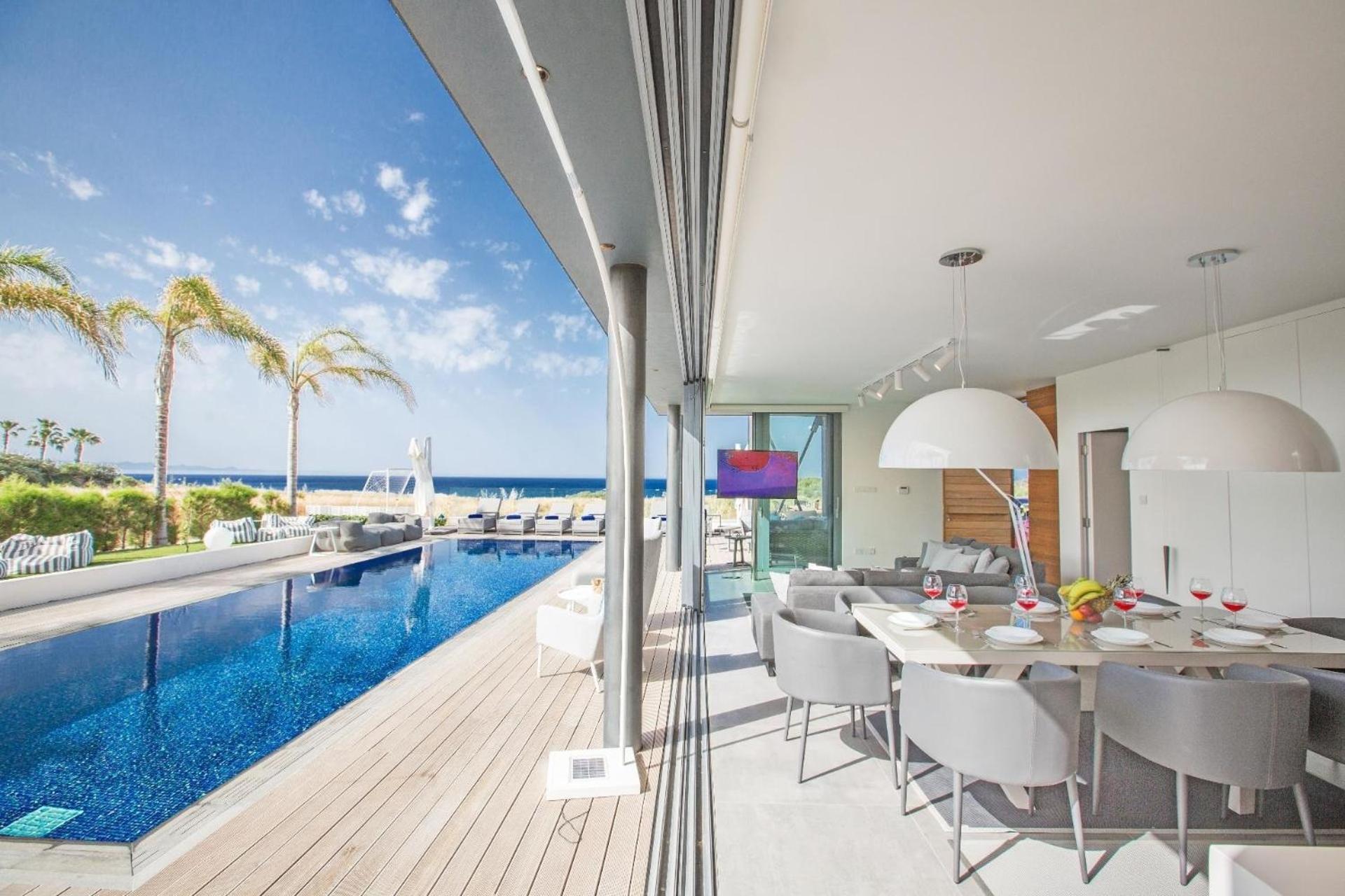 Ferienhaus mit Privatpool für 10 Personen ca 135 qm in Paralimni, Südküste von Zypern