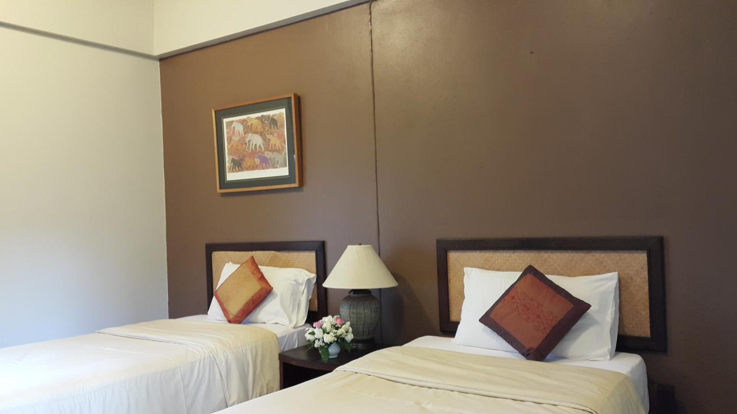 Baan Warabordee Hotel