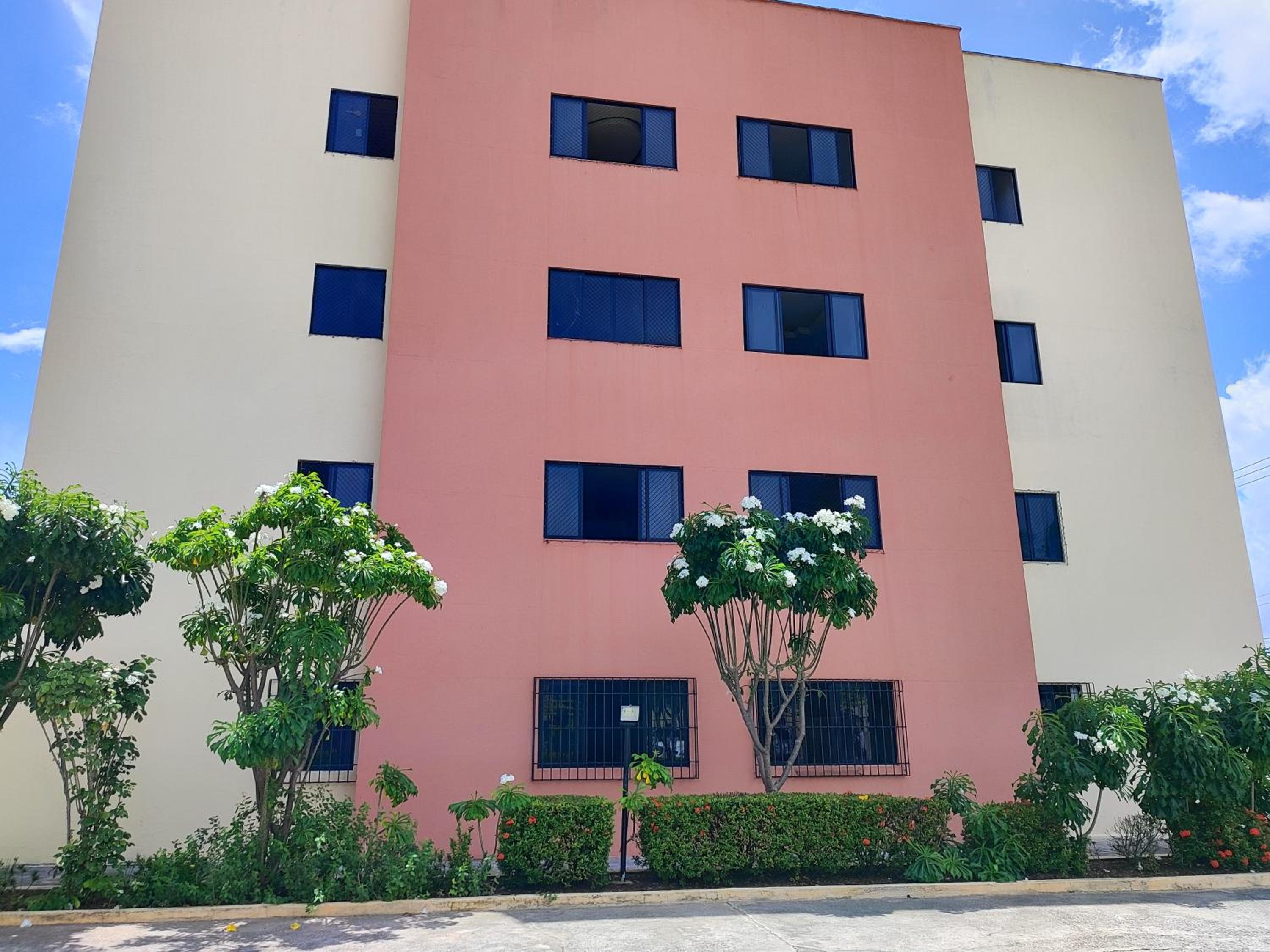 Apartamento 3 quartos no Cambeba