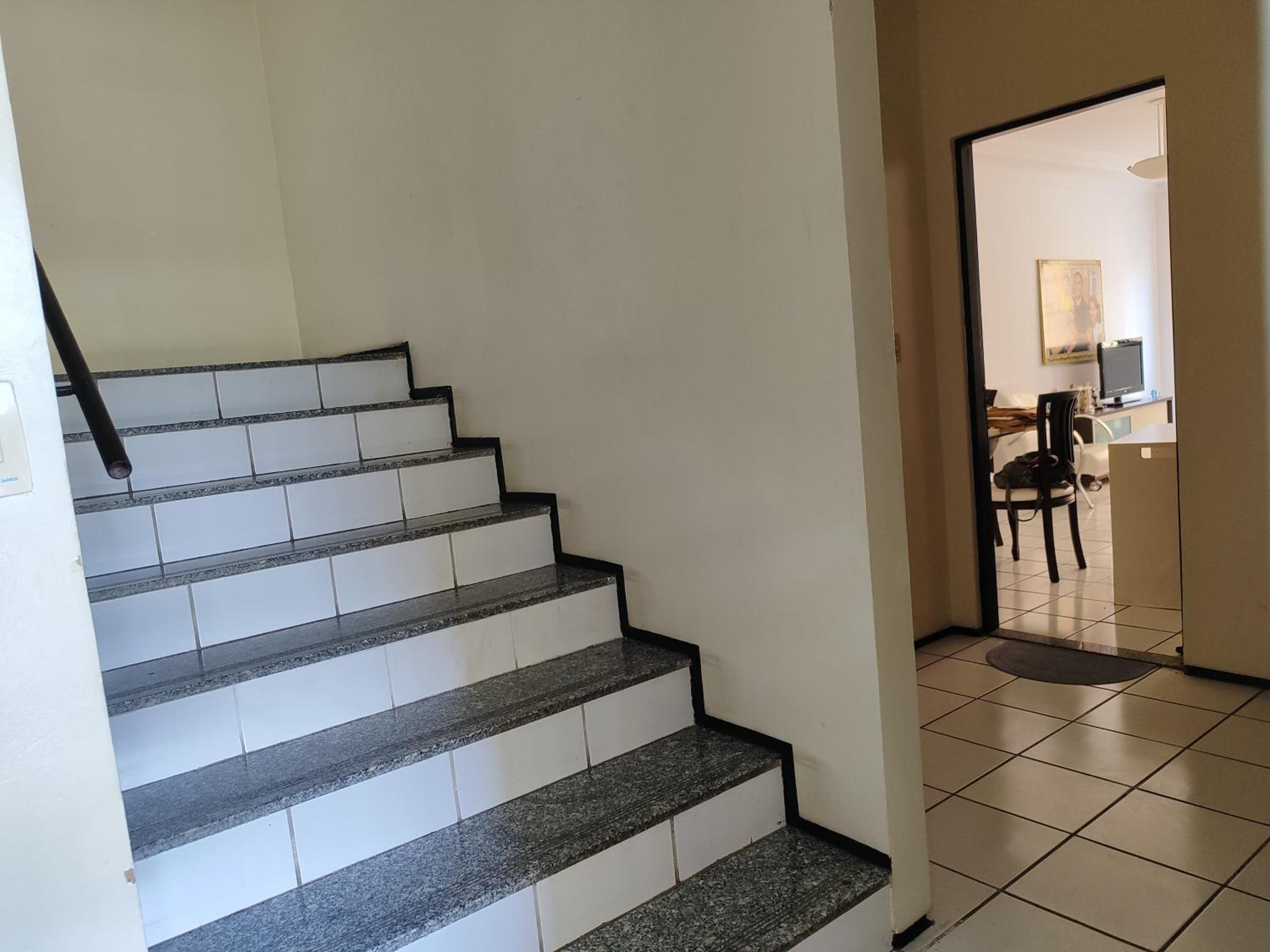 Apartamento 3 quartos no Cambeba