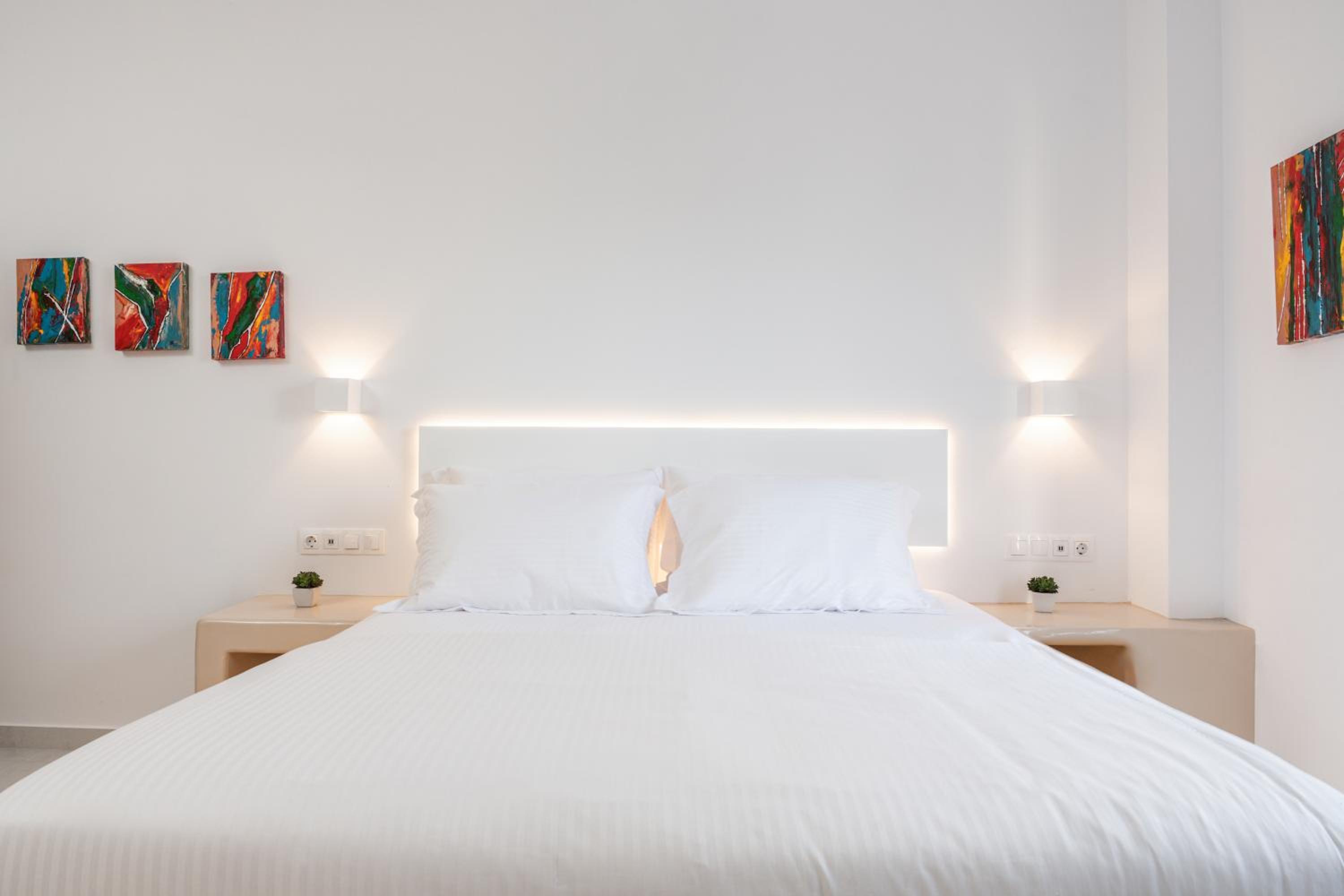 Bedspot Apartments Paros