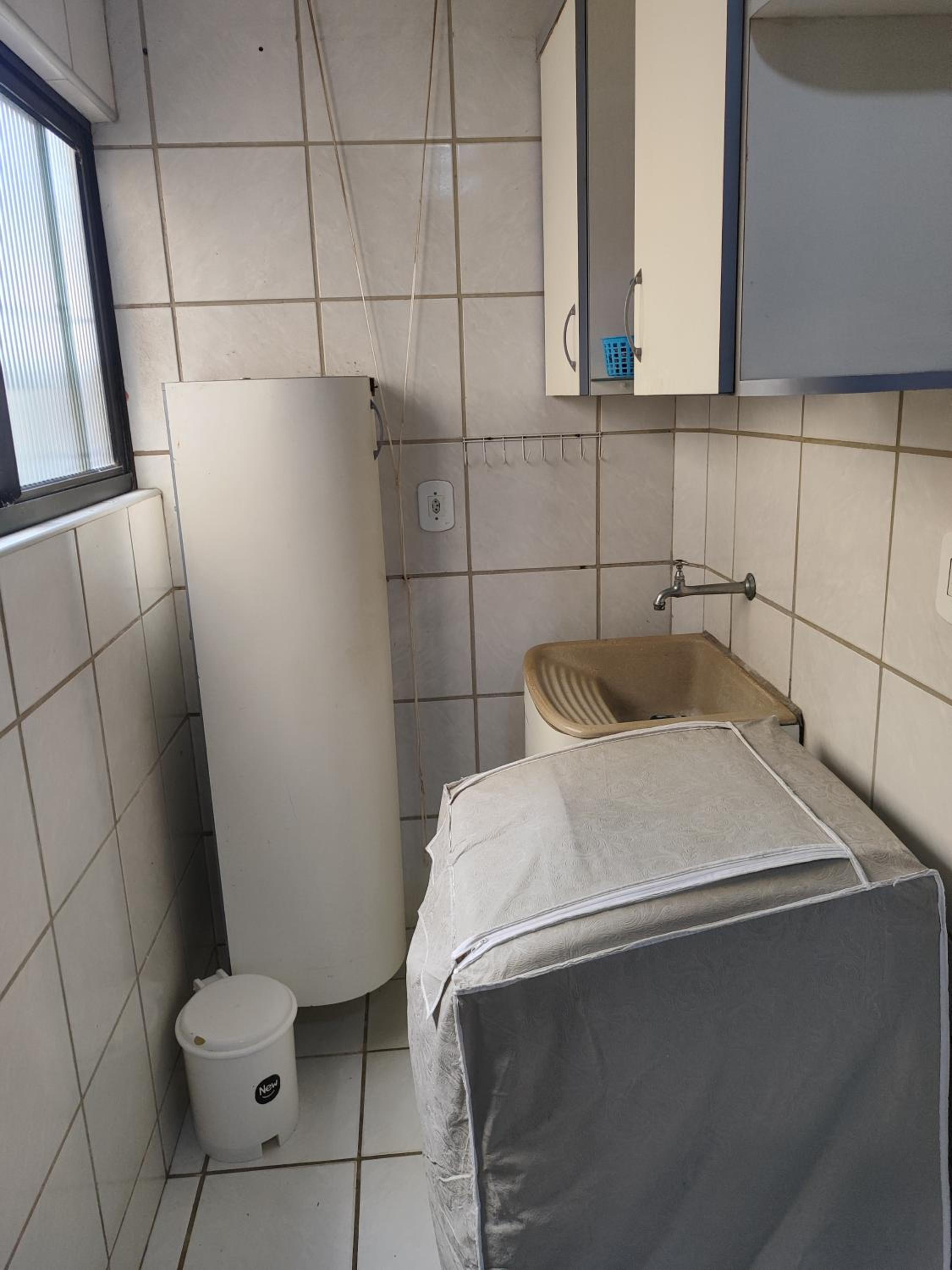 Apartamento 3 quartos no Cambeba